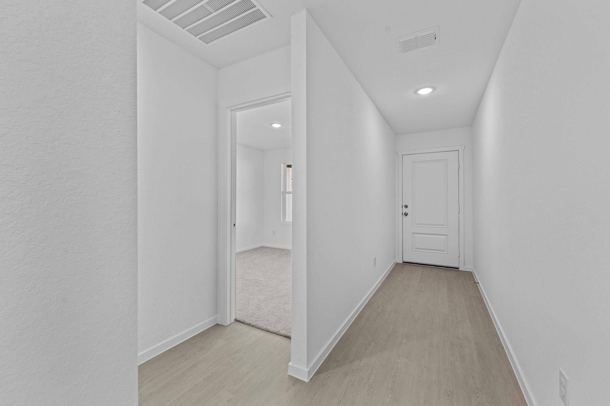 105 Ellendale Pl, Fredericksburg, TX 78624