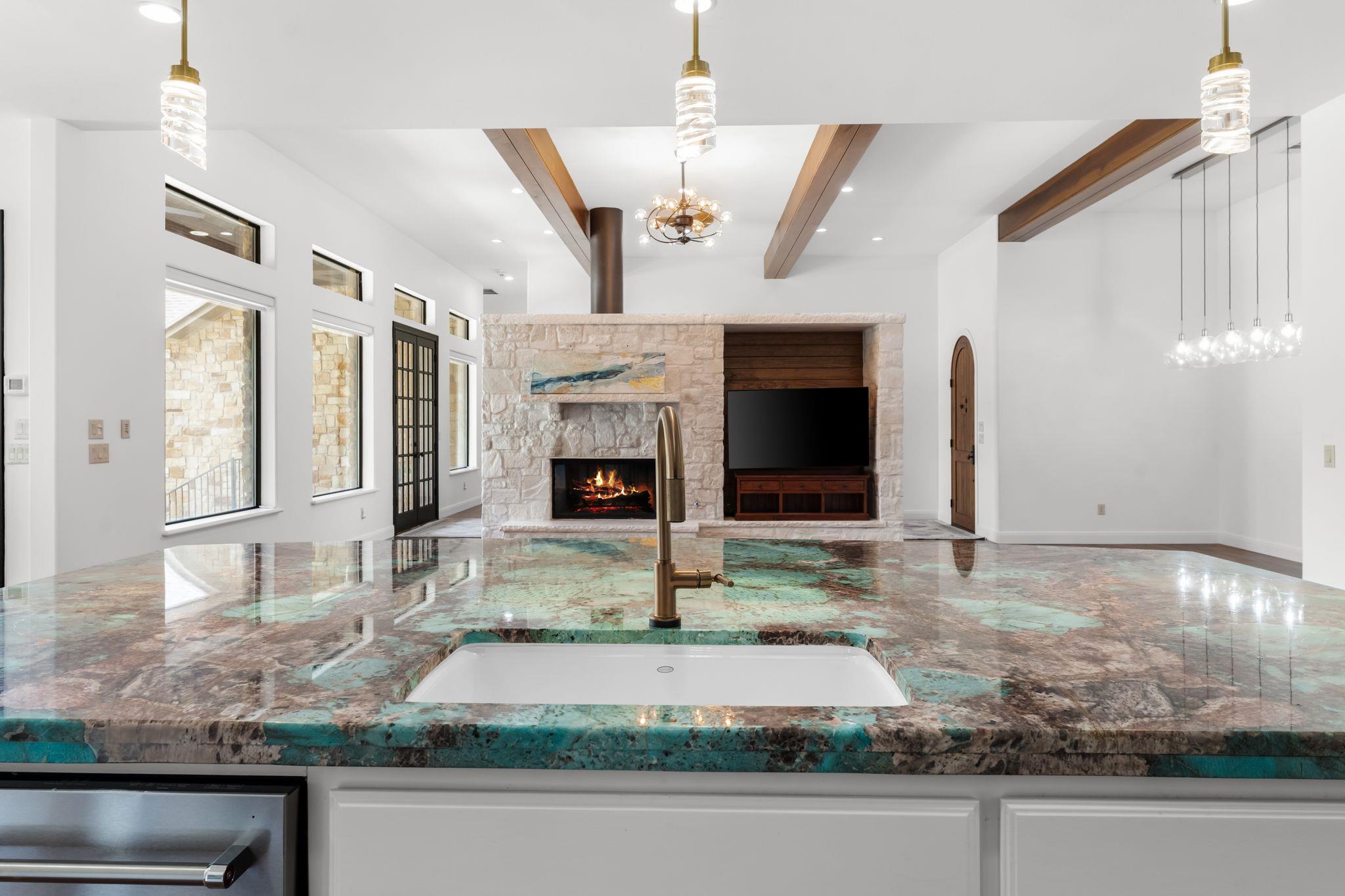 2633 Collingwood Dr, Round Rock, TX 78665