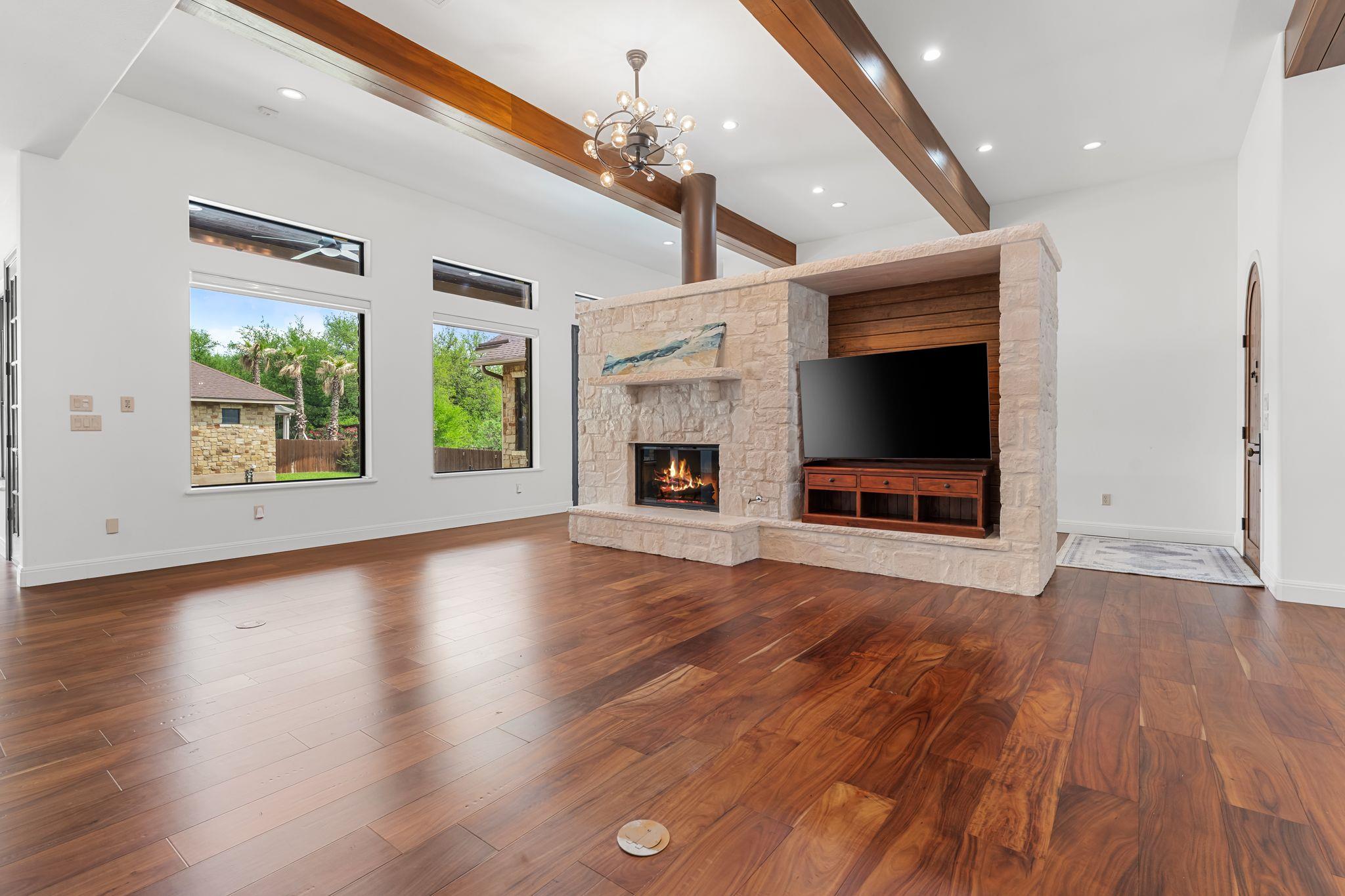 2633 Collingwood Dr, Round Rock, TX 78665