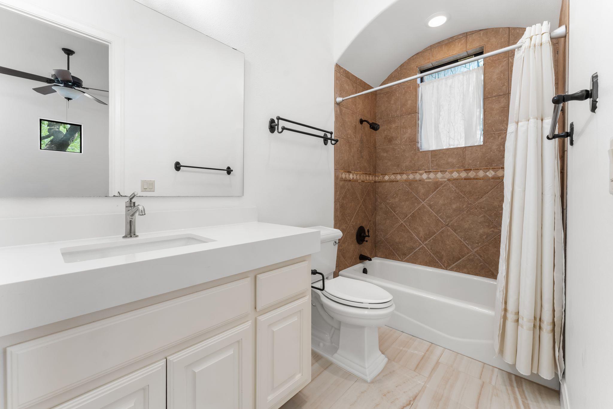 2633 Collingwood Dr, Round Rock, TX 78665