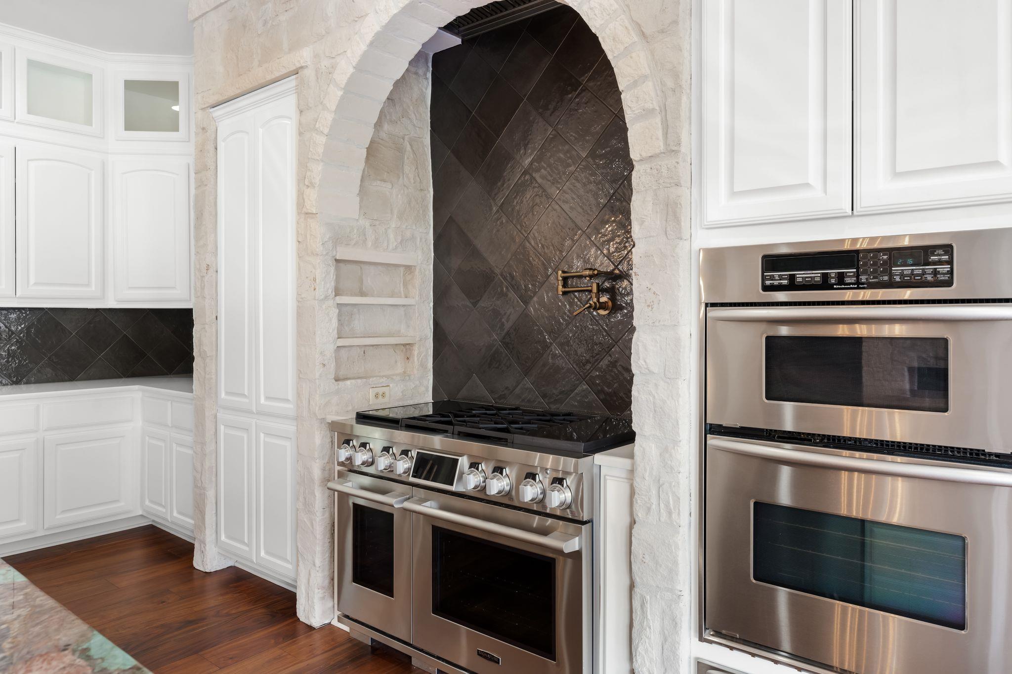 2633 Collingwood Dr, Round Rock, TX 78665