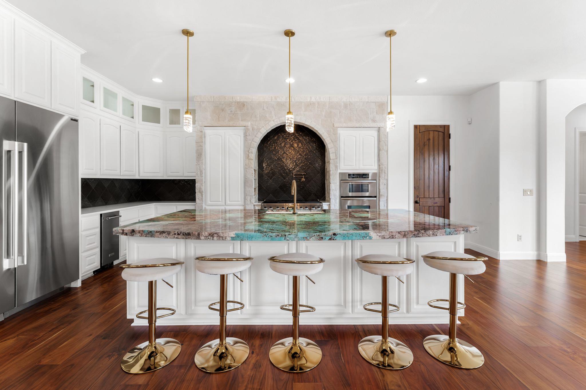 2633 Collingwood Dr, Round Rock, TX 78665