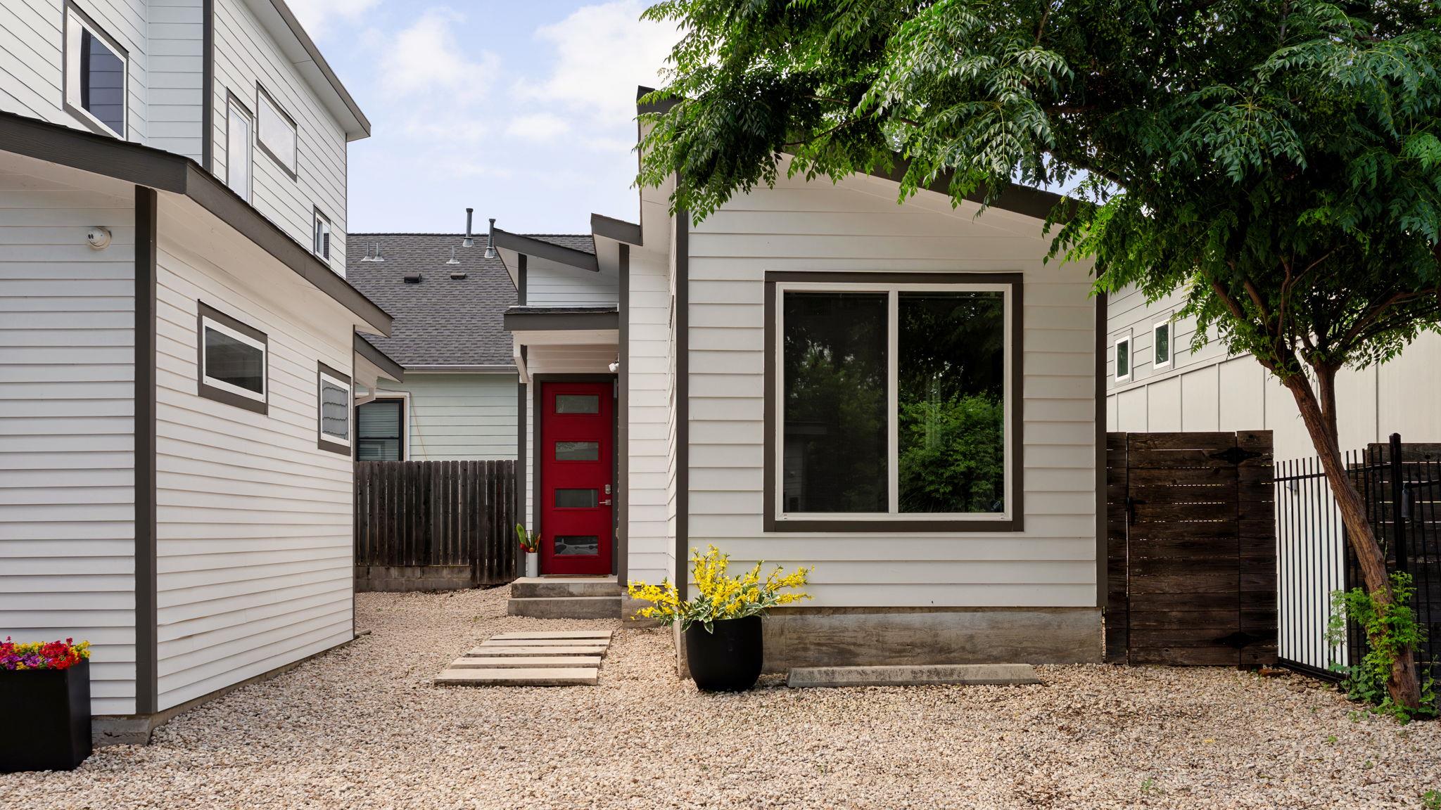 1905 Pennsylvania Ave # A & B, Austin, TX 78702