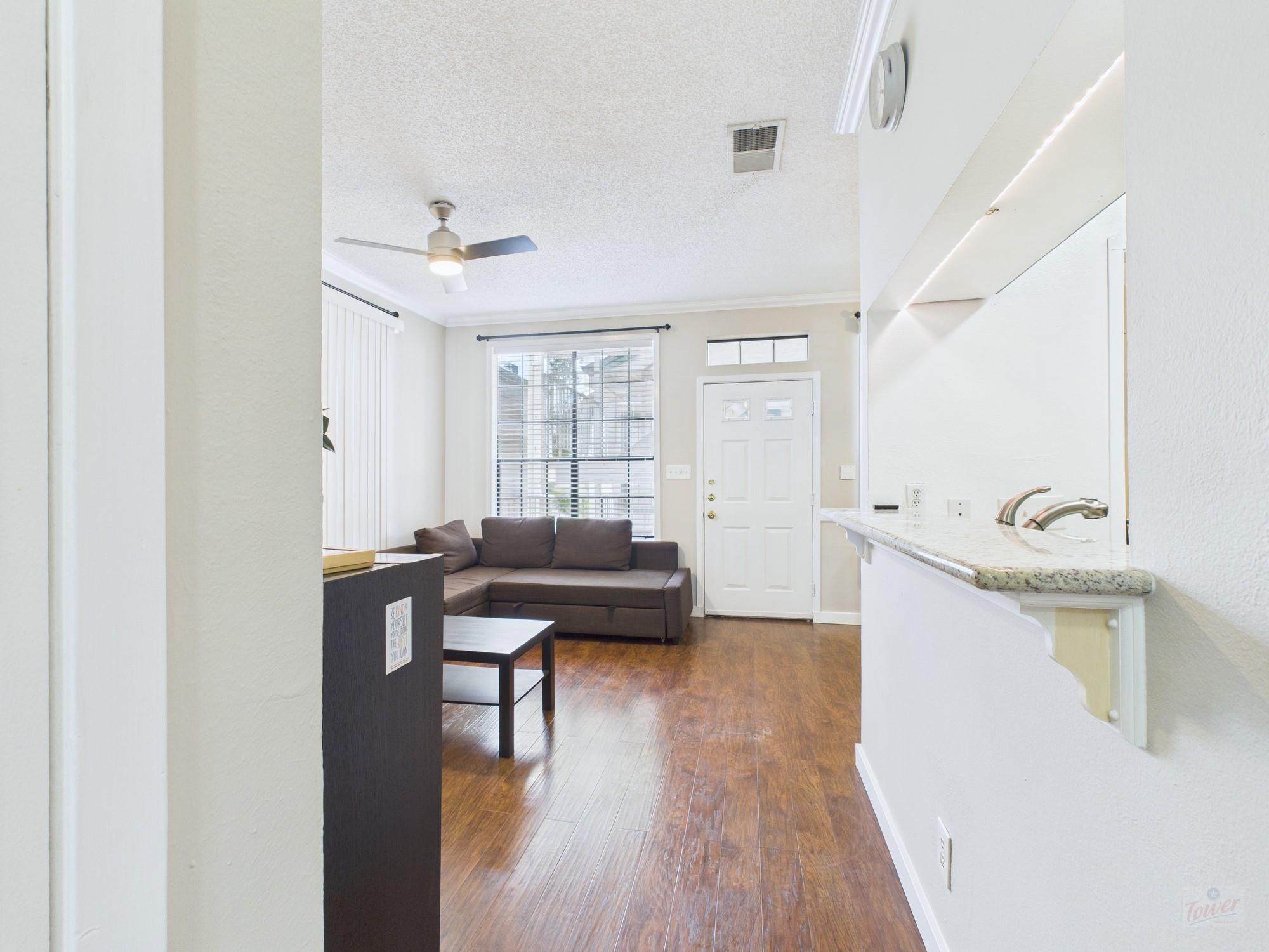 2300 Leon St # 205, Austin, TX 78705