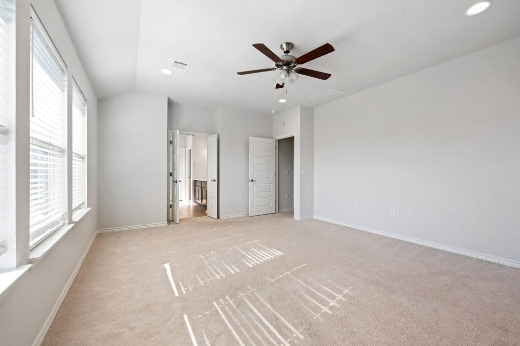 14410 McCoy Loop # 37, Austin, TX 78717