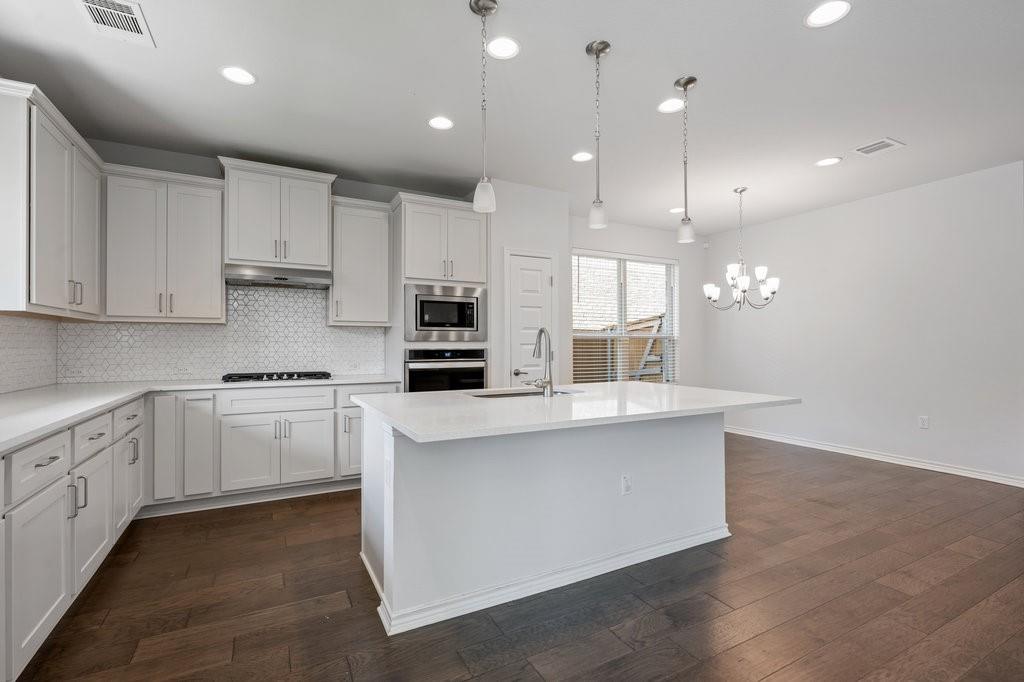 14410 McCoy Loop # 37, Austin, TX 78717