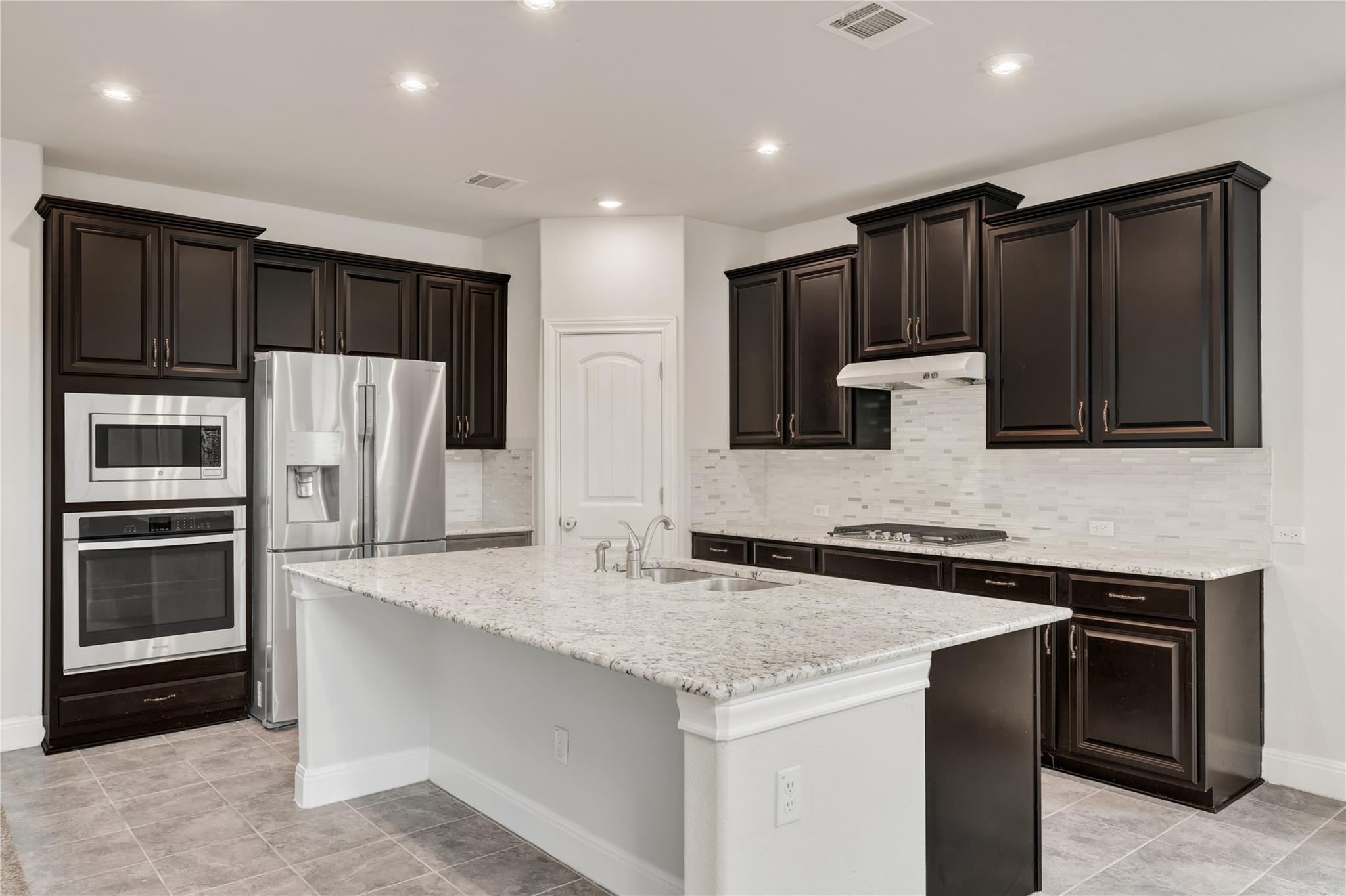 5300 Cipriano Dr, Austin, TX 78738