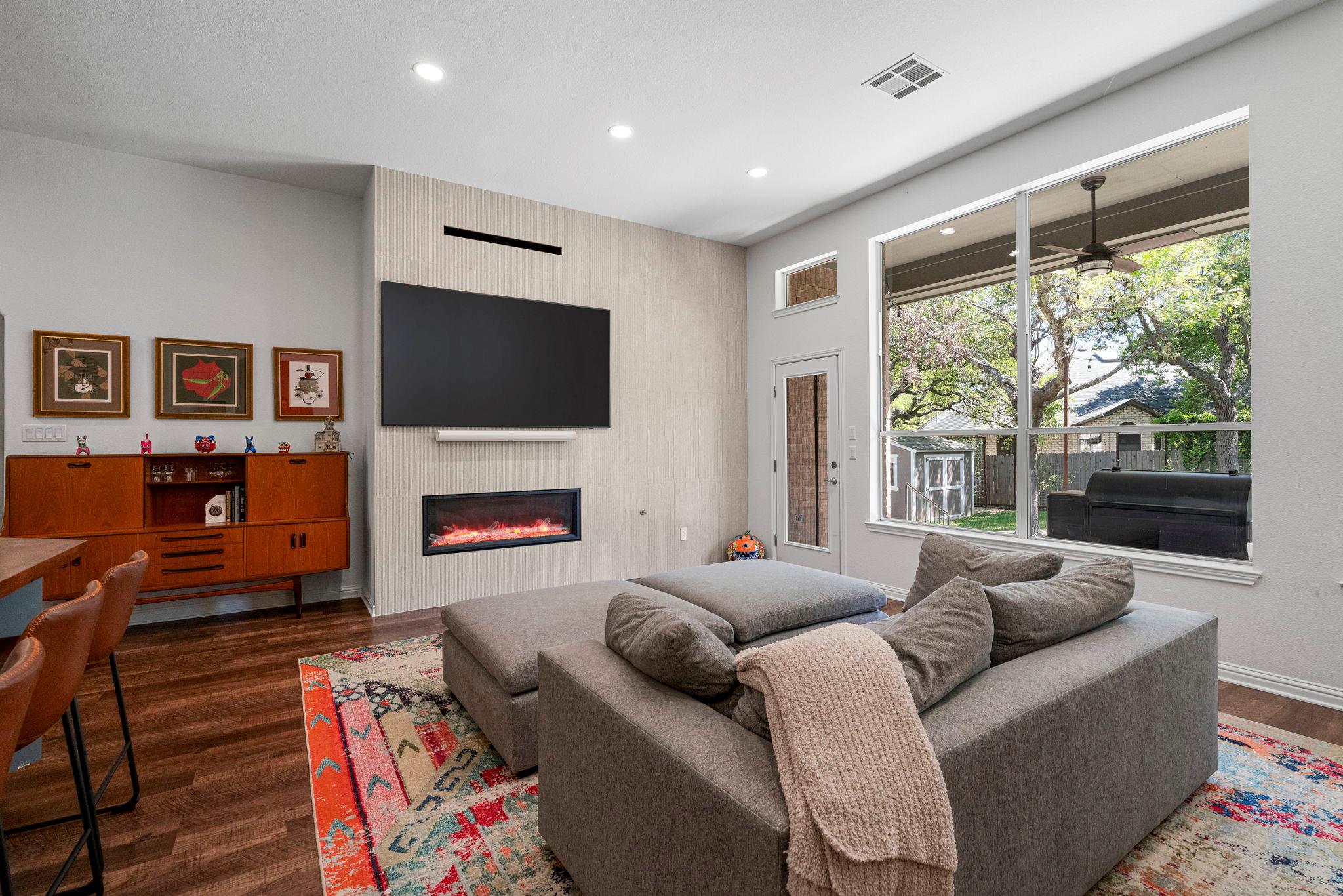 11225 Maelin Dr, Austin, TX 78739