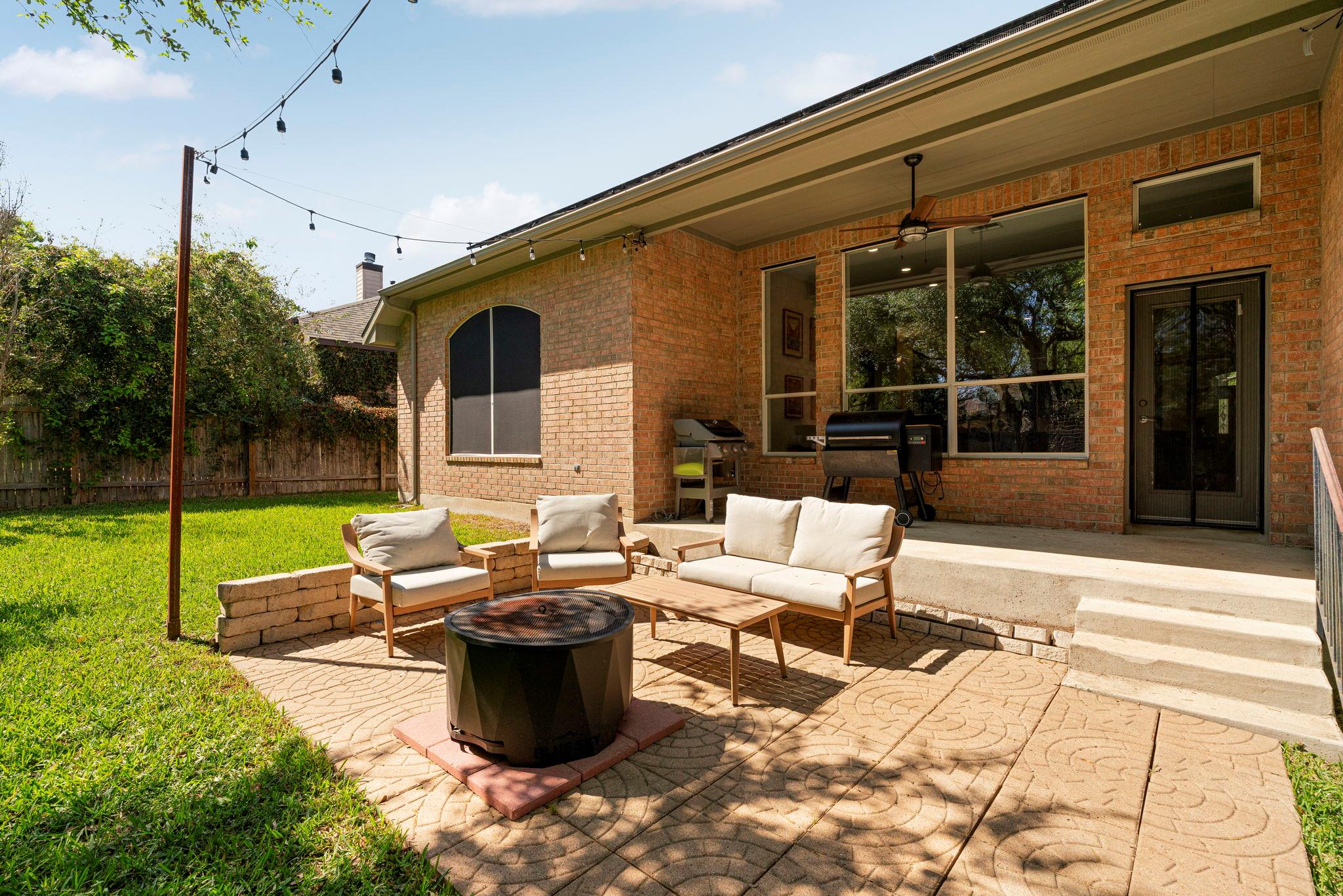 11225 Maelin Dr, Austin, TX 78739