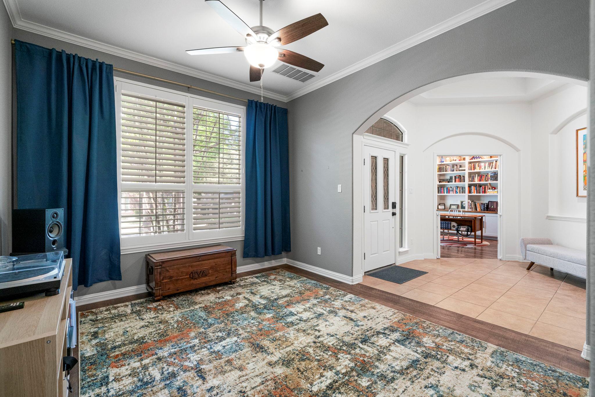 11225 Maelin Dr, Austin, TX 78739