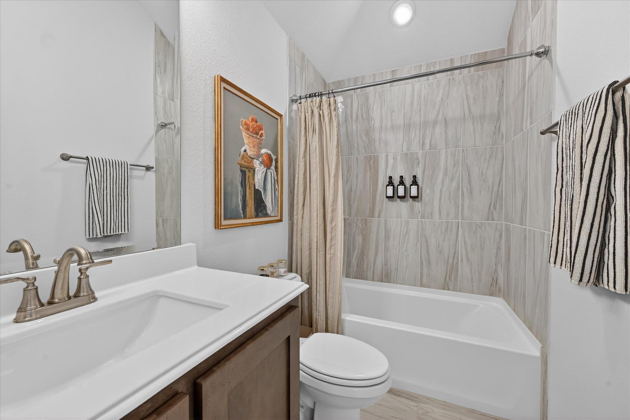 7213 Cherry Blossom Ln, Aubrey, TX 76227