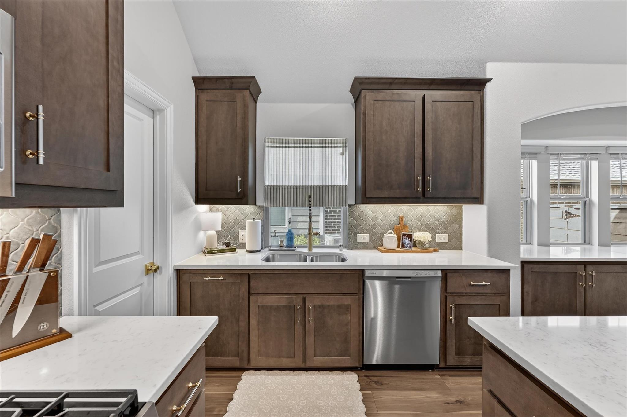 7213 Cherry Blossom Ln, Aubrey, TX 76227