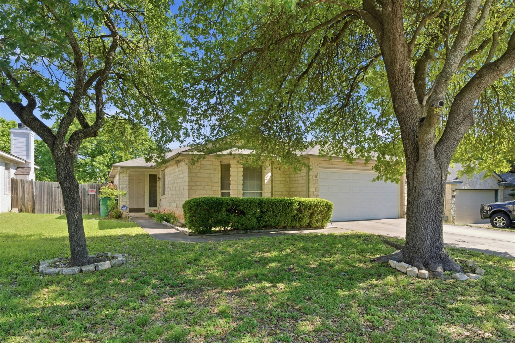1017 Reynaldo St, Cedar Park, TX 78613