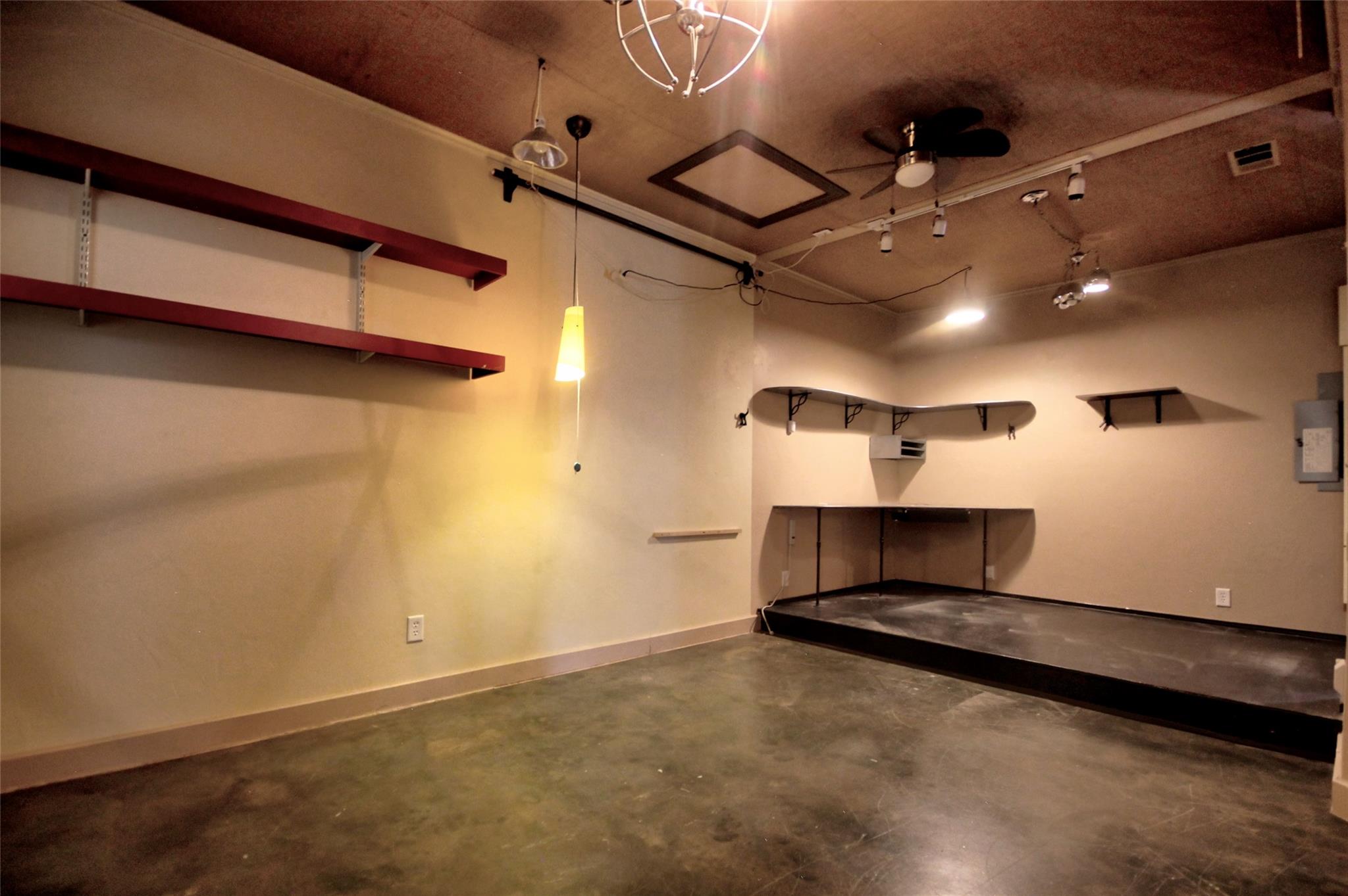 10431 29 Highway, Burnet, TX 78611