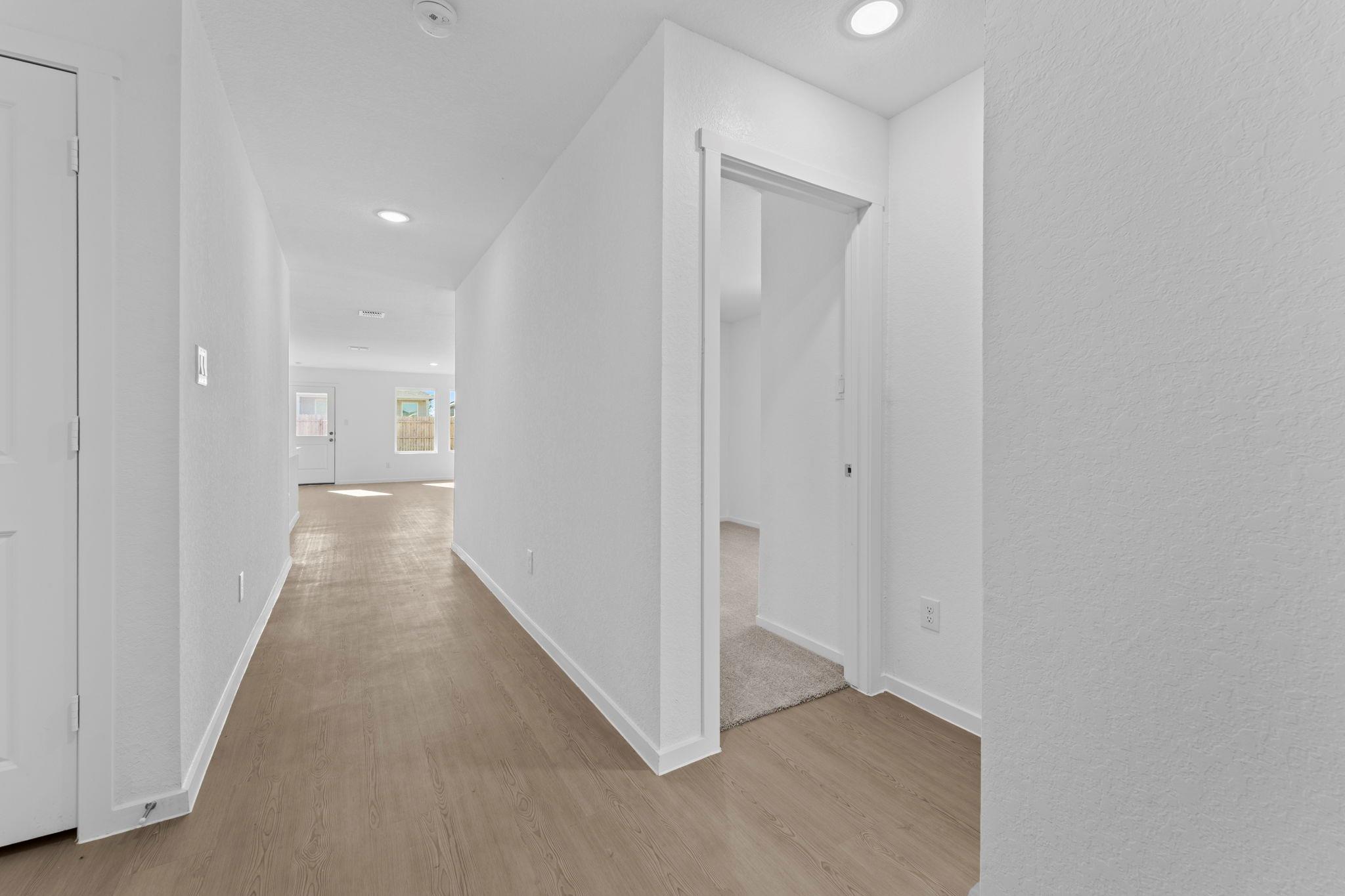 103 Ellendale Pl, Fredericksburg, TX 78624