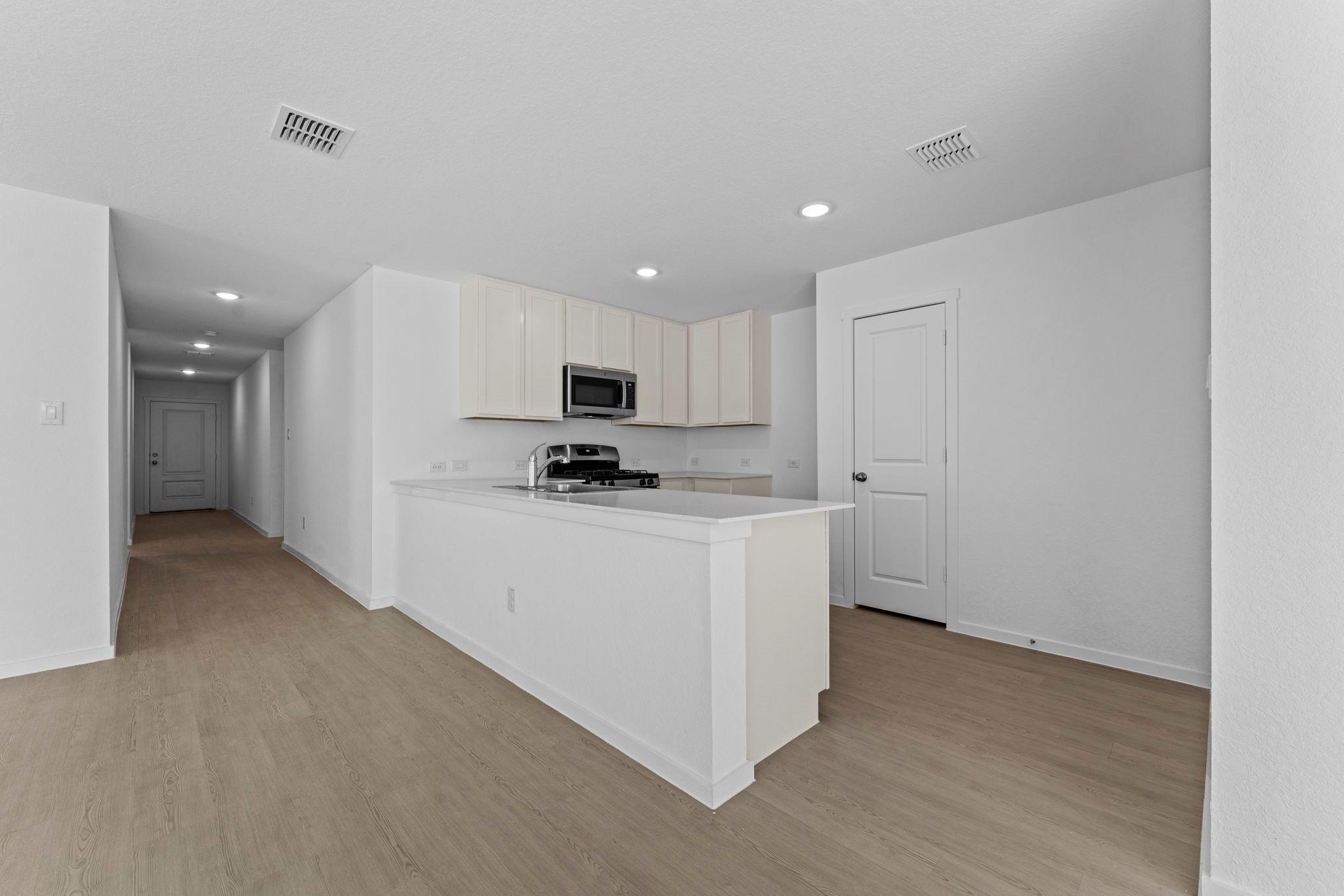 103 Ellendale Pl, Fredericksburg, TX 78624