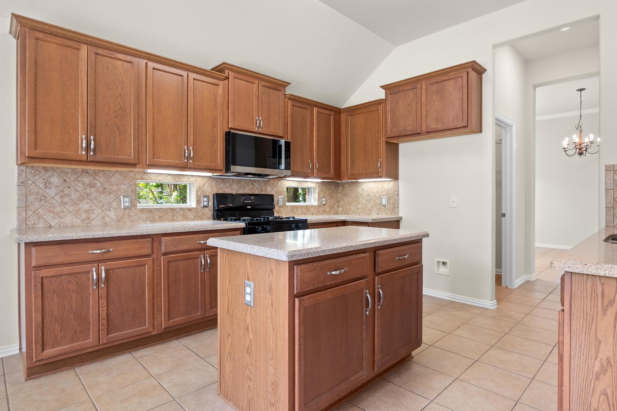 1305 Red Stag Pl, Round Rock, TX 78665