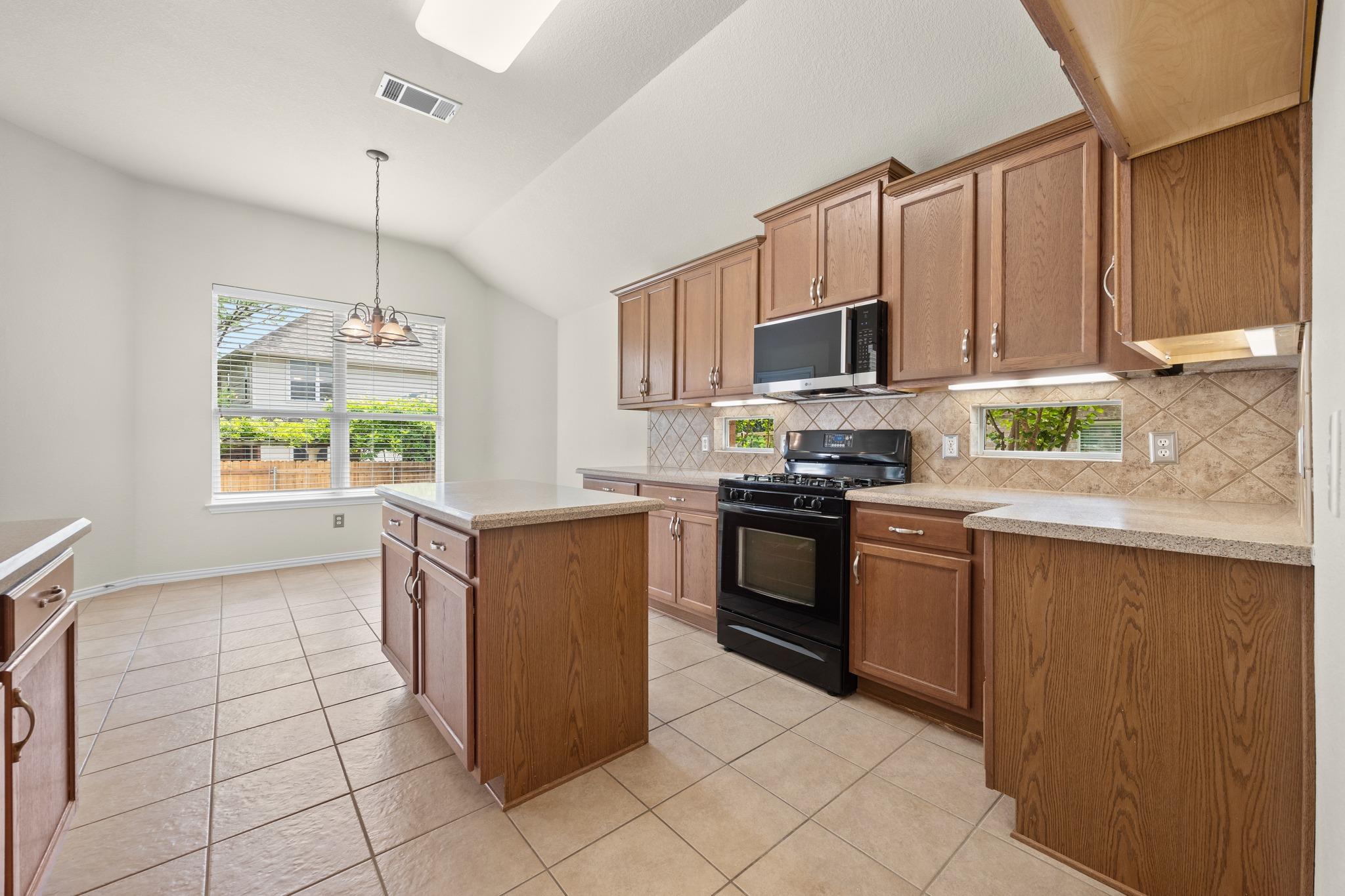 1305 Red Stag Pl, Round Rock, TX 78665