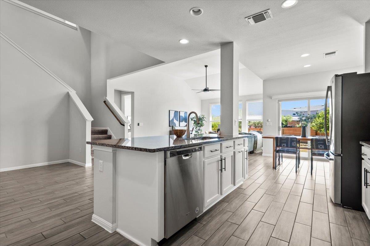 7000 Cardinal Bloom Loop, Austin, TX 78744