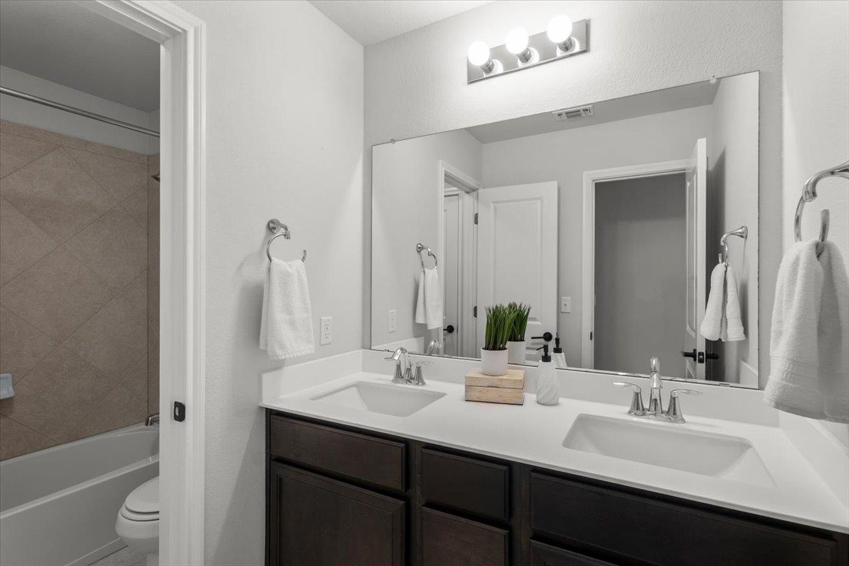 7000 Cardinal Bloom Loop, Austin, TX 78744