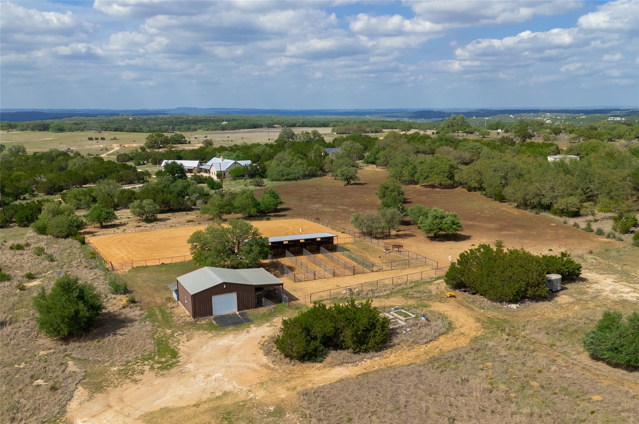 294 Hidden Creek Dr, Dripping Springs, TX 78620