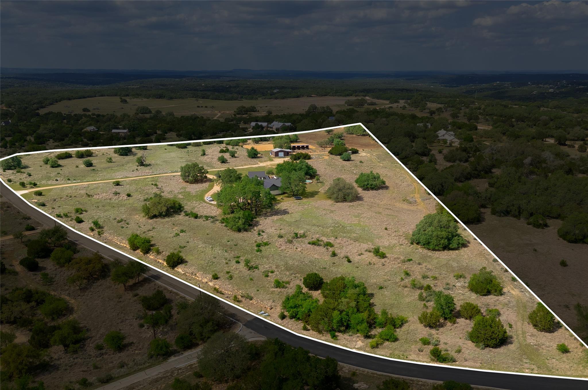 294 Hidden Creek Dr, Dripping Springs, TX 78620