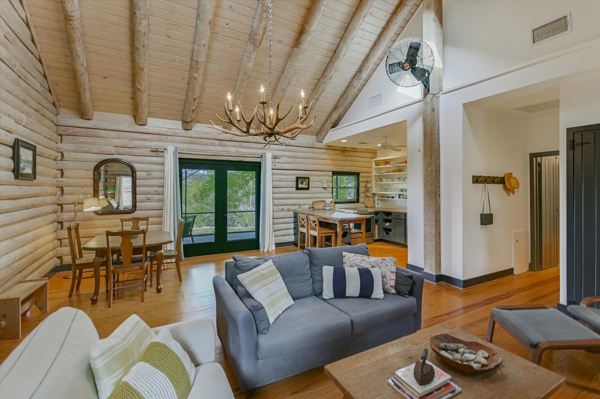 707 Deer Lake Rd, Wimberley, TX 78676