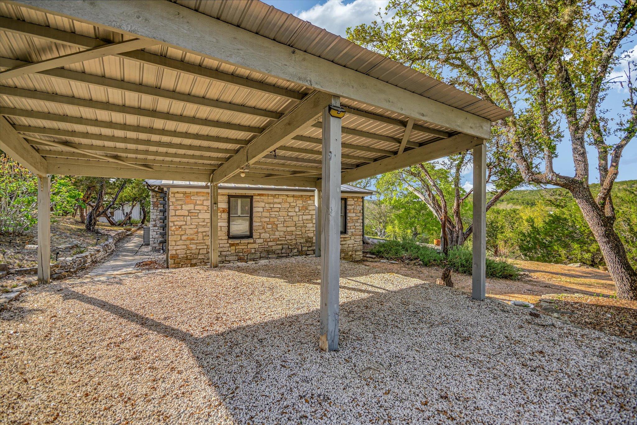 707 Deer Lake Rd, Wimberley, TX 78676