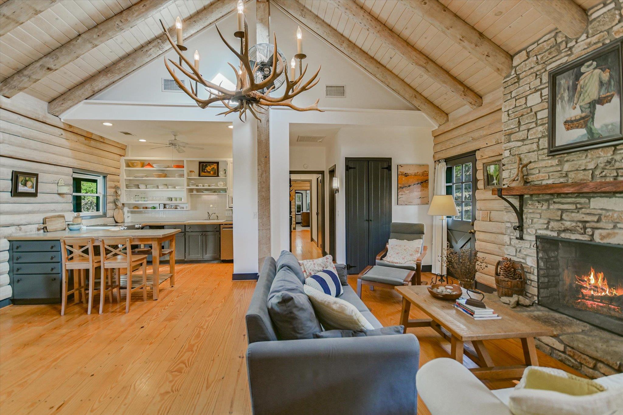 707 Deer Lake Rd, Wimberley, TX 78676