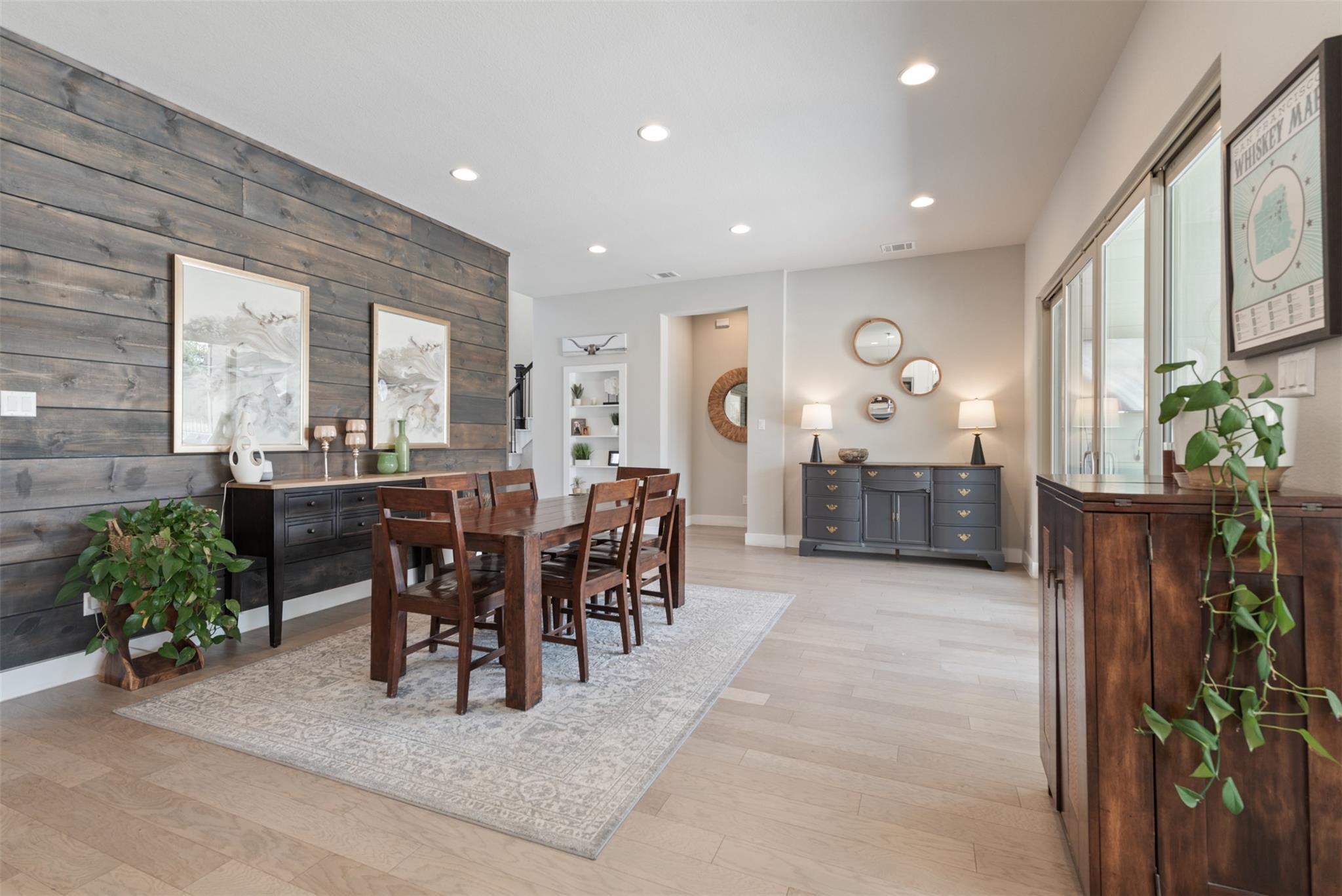 654 Dayridge Dr, Dripping Springs, TX 78620