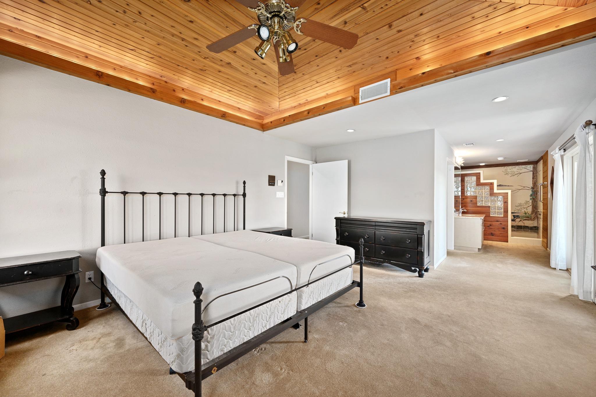 9106 Yucca Mountain Rd, Austin, TX 78759