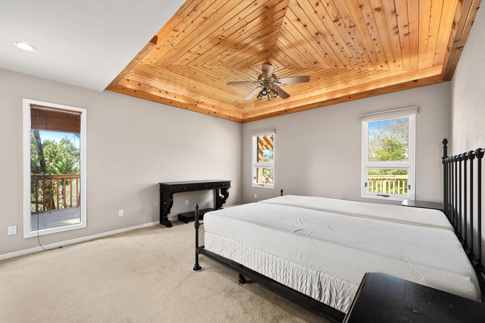 9106 Yucca Mountain Rd, Austin, TX 78759