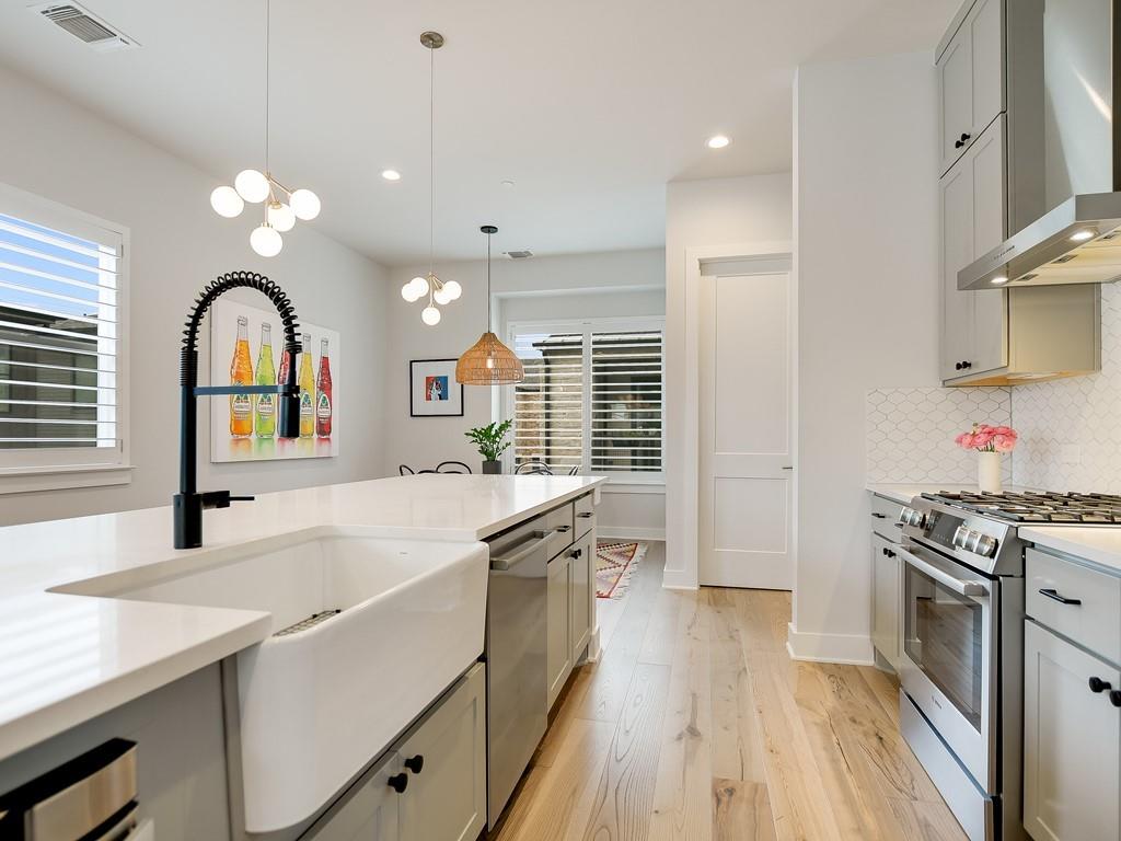 3900 Vantage Dr # 135, Austin, TX 78731