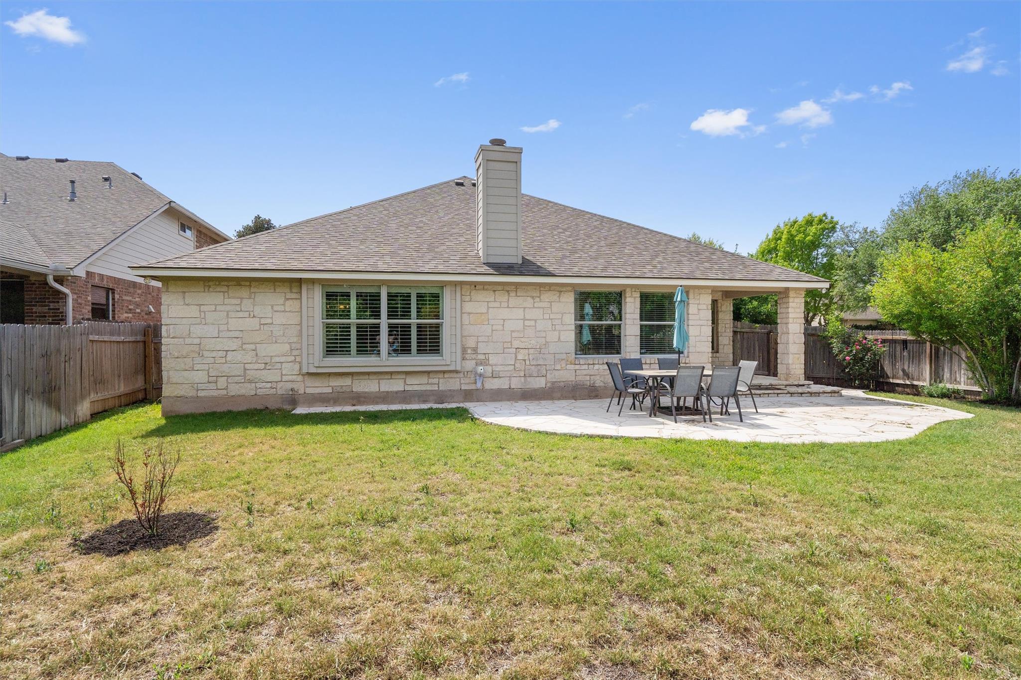9437 Caves Valley Dr, Austin, TX 78717