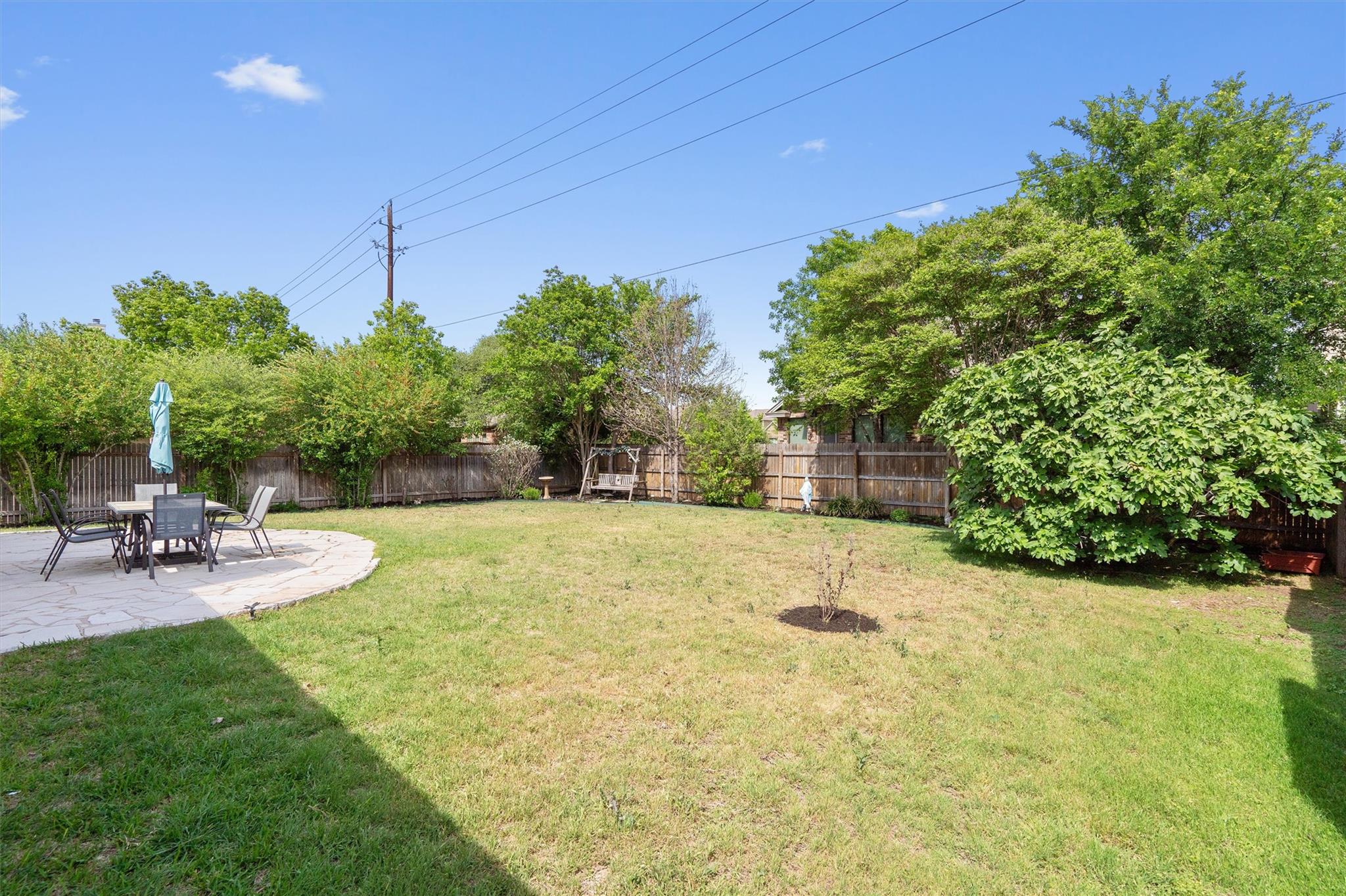 9437 Caves Valley Dr, Austin, TX 78717