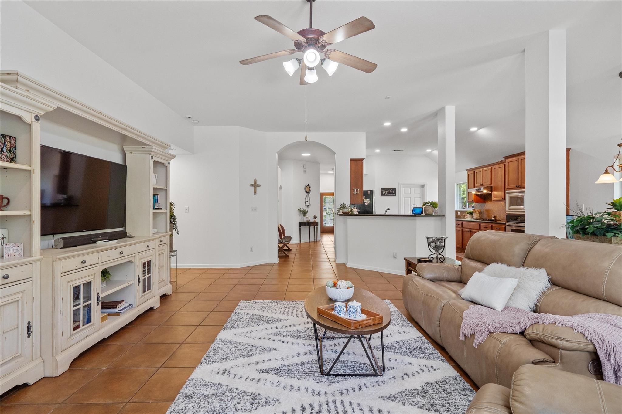 9437 Caves Valley Dr, Austin, TX 78717