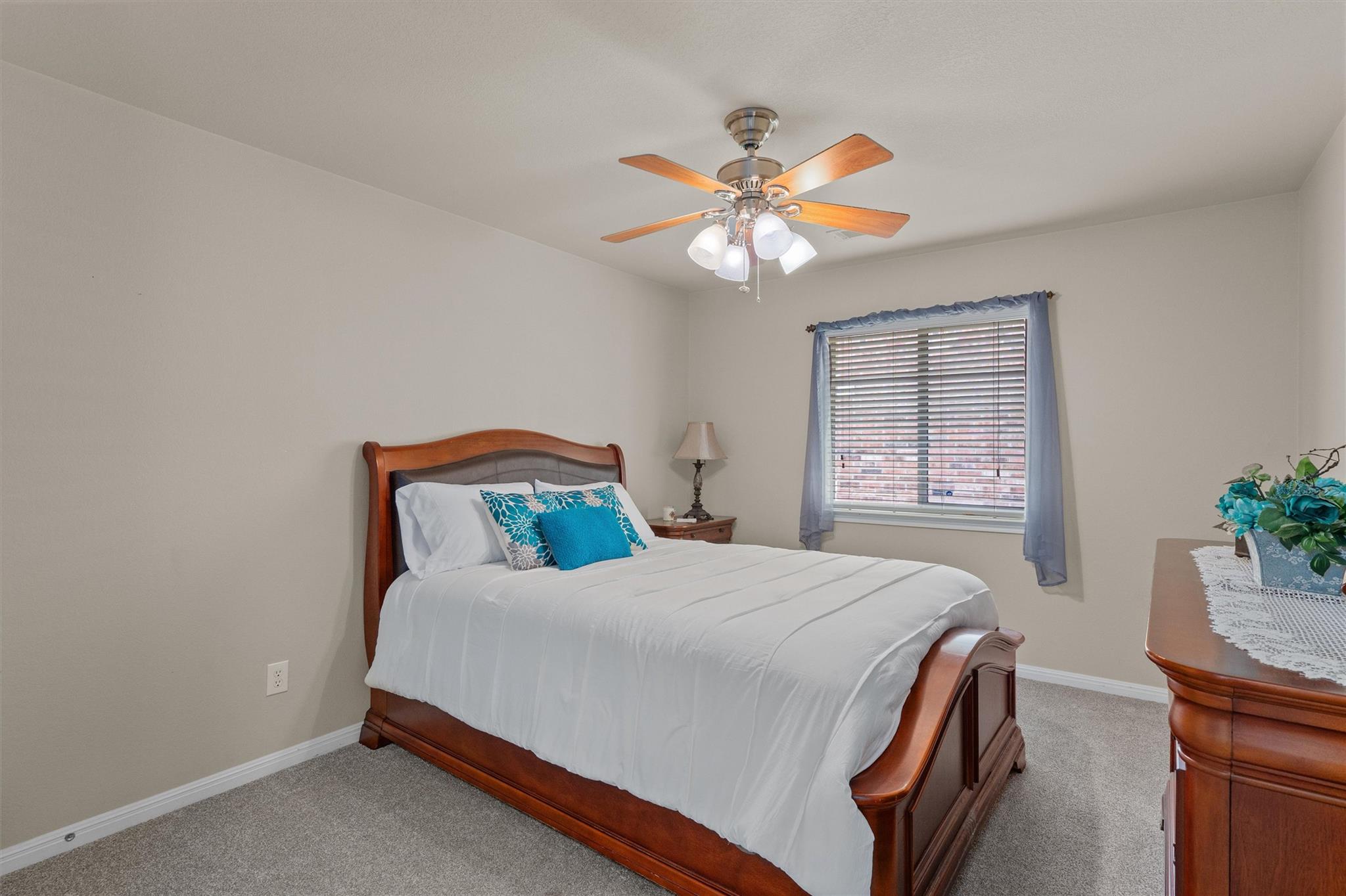 9437 Caves Valley Dr, Austin, TX 78717