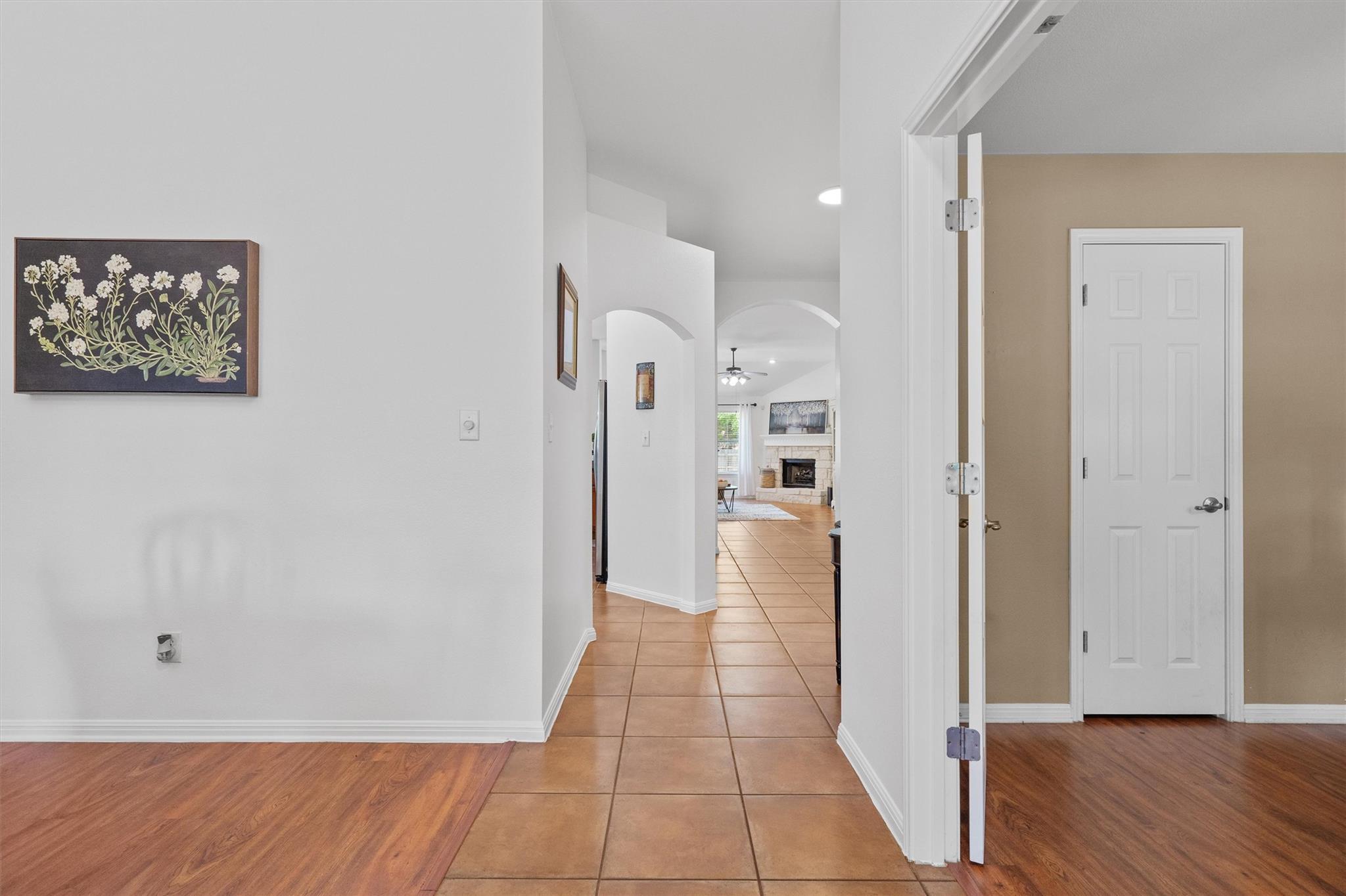 9437 Caves Valley Dr, Austin, TX 78717