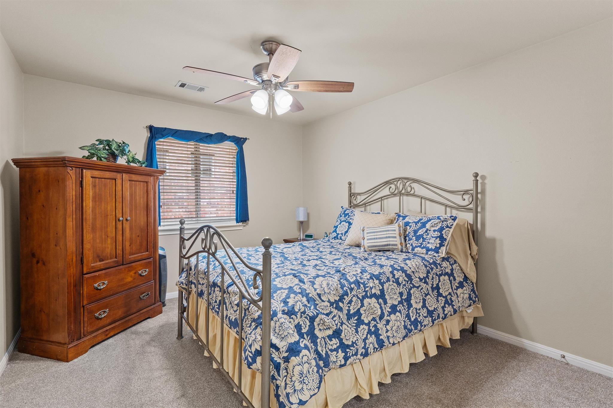 9437 Caves Valley Dr, Austin, TX 78717