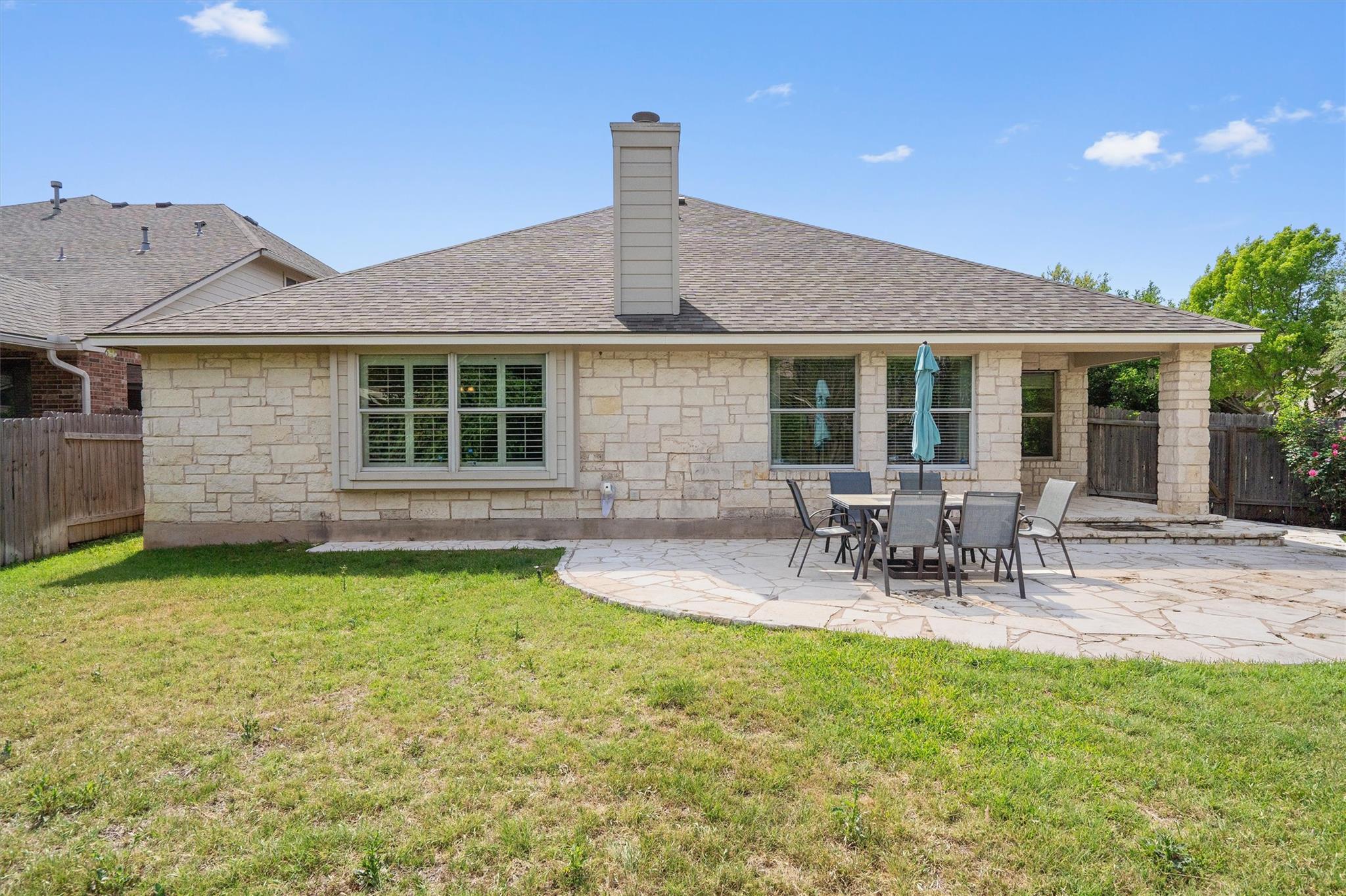 9437 Caves Valley Dr, Austin, TX 78717