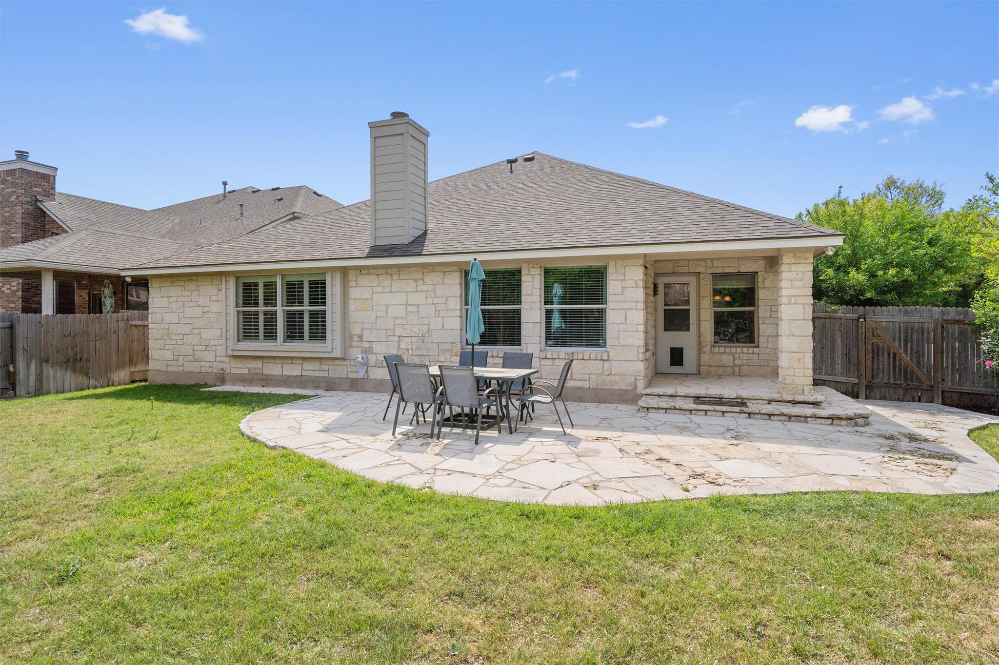 9437 Caves Valley Dr, Austin, TX 78717