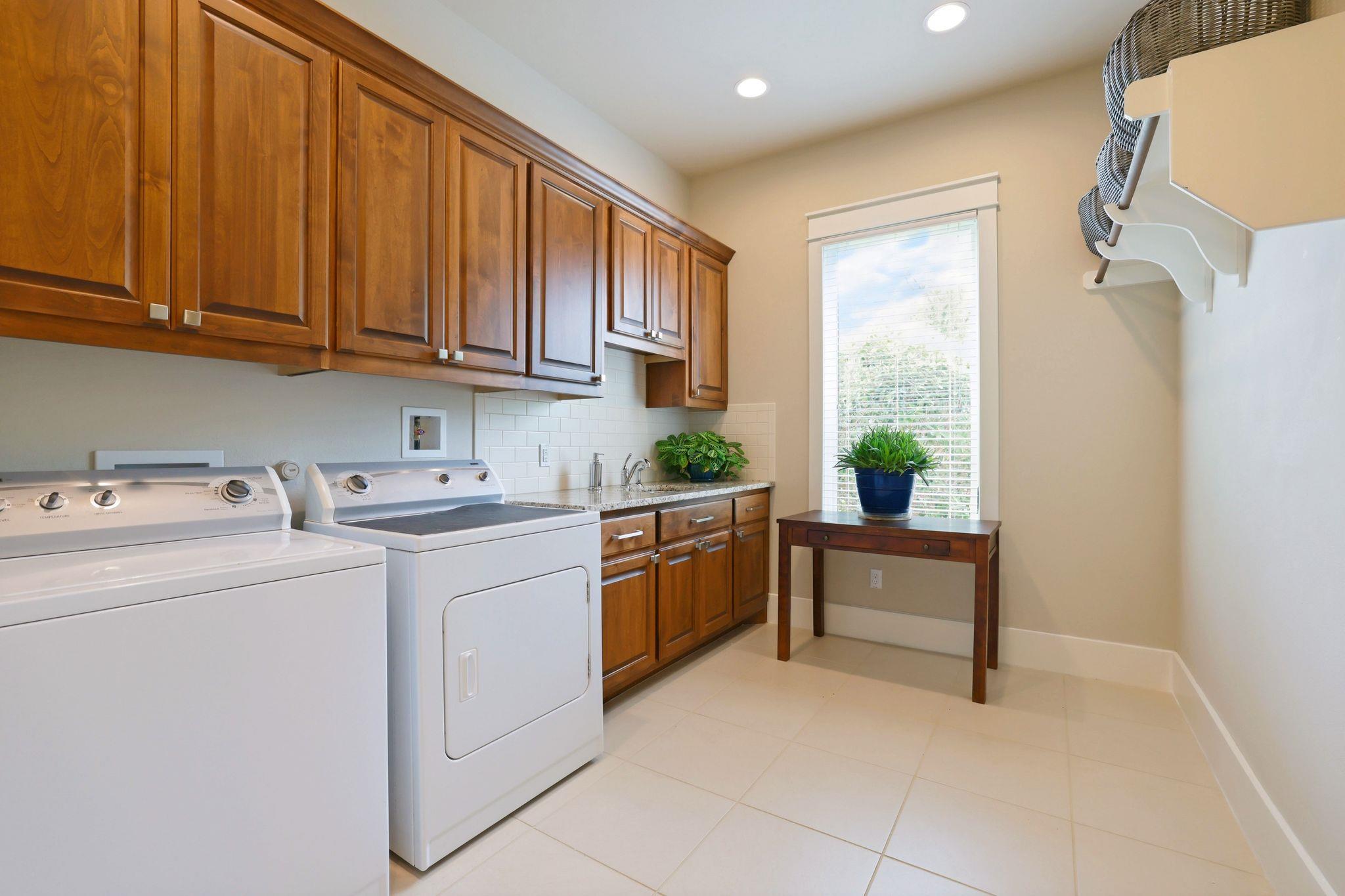 18601 Madrone Vista Dr, Austin, TX 78738