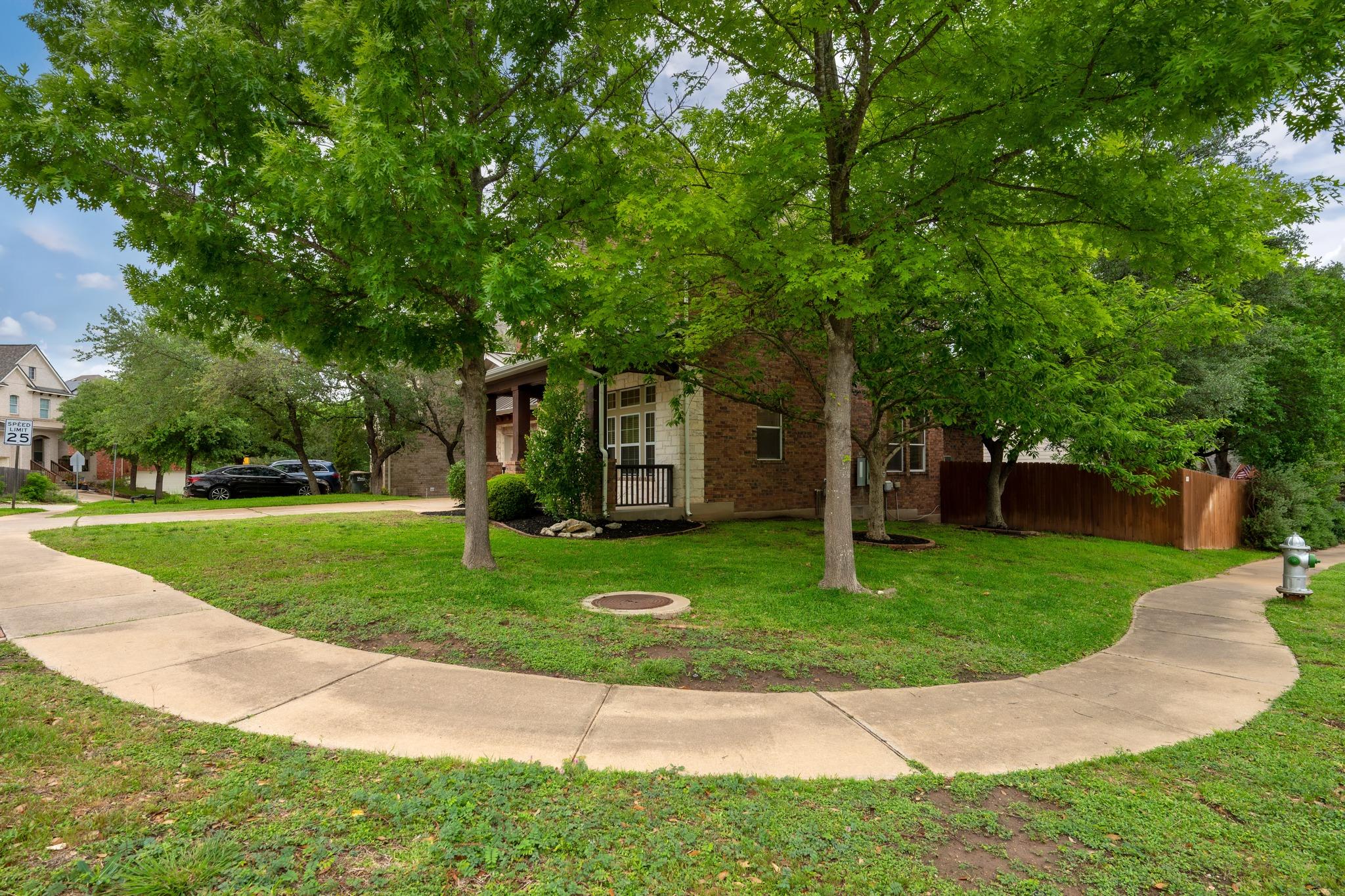 12600 Lee Park Ln, Austin, TX 78732