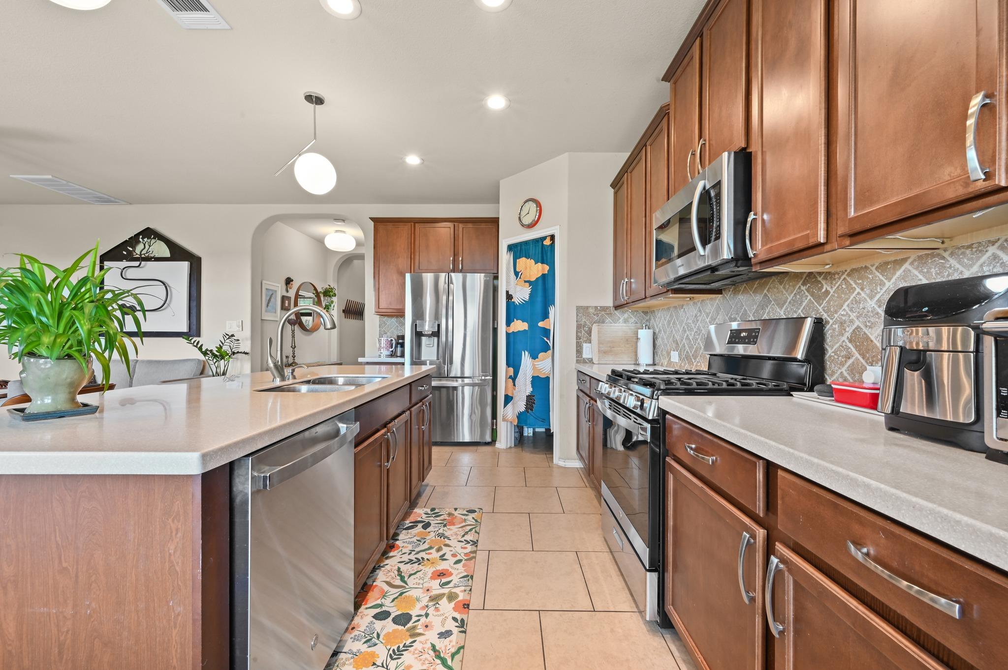 7201 Lookout Bluff Ter # D14, Austin, TX 78735