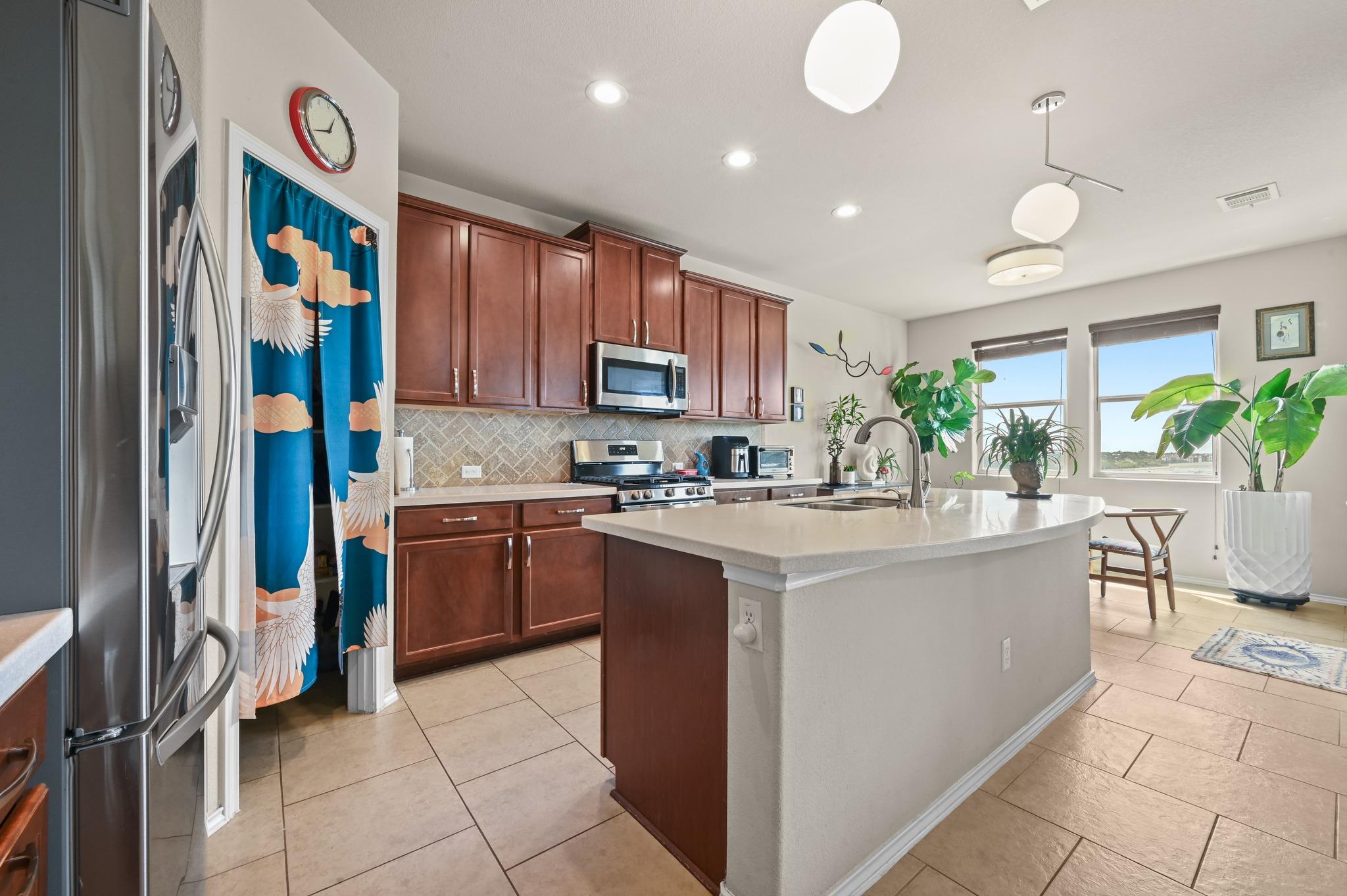 7201 Lookout Bluff Ter # D14, Austin, TX 78735