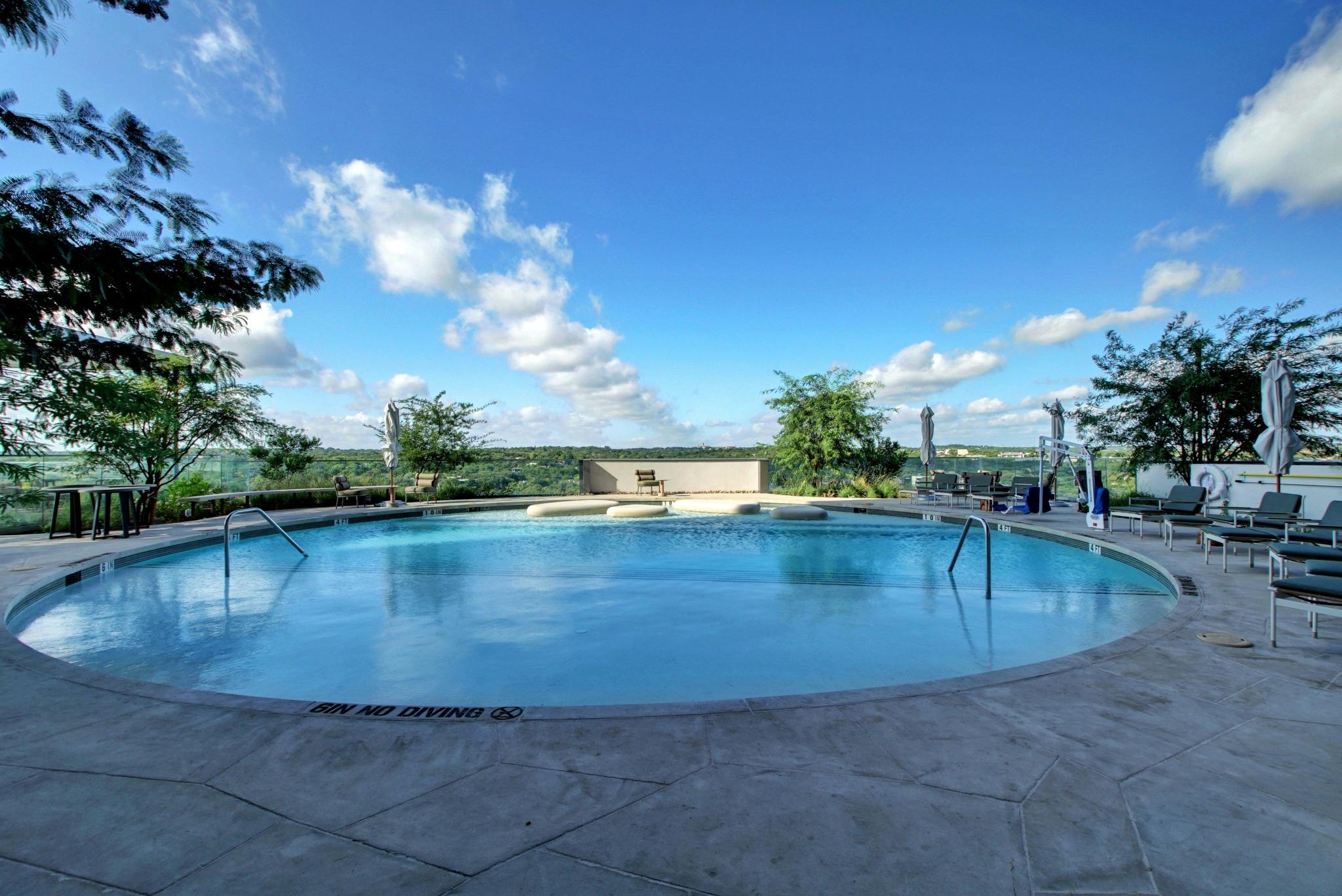 44 East Ave # 3010, Austin, TX 78701