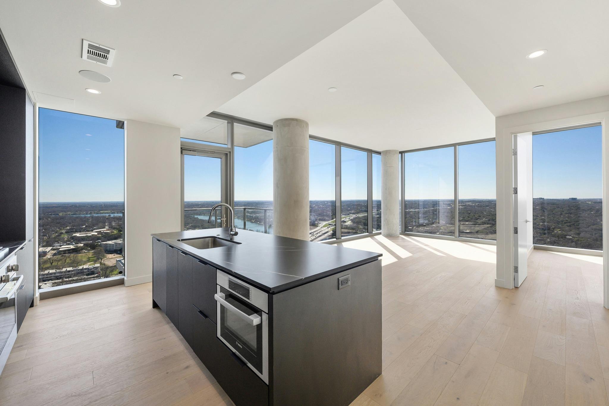 44 East Ave # 3010, Austin, TX 78701