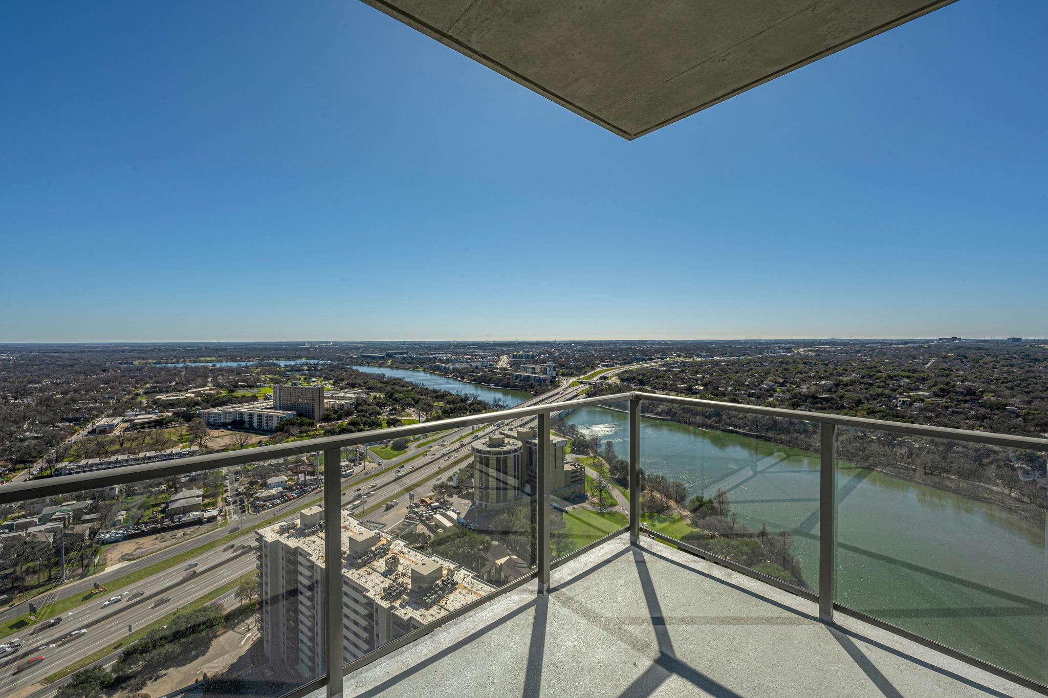 44 East Ave # 3010, Austin, TX 78701