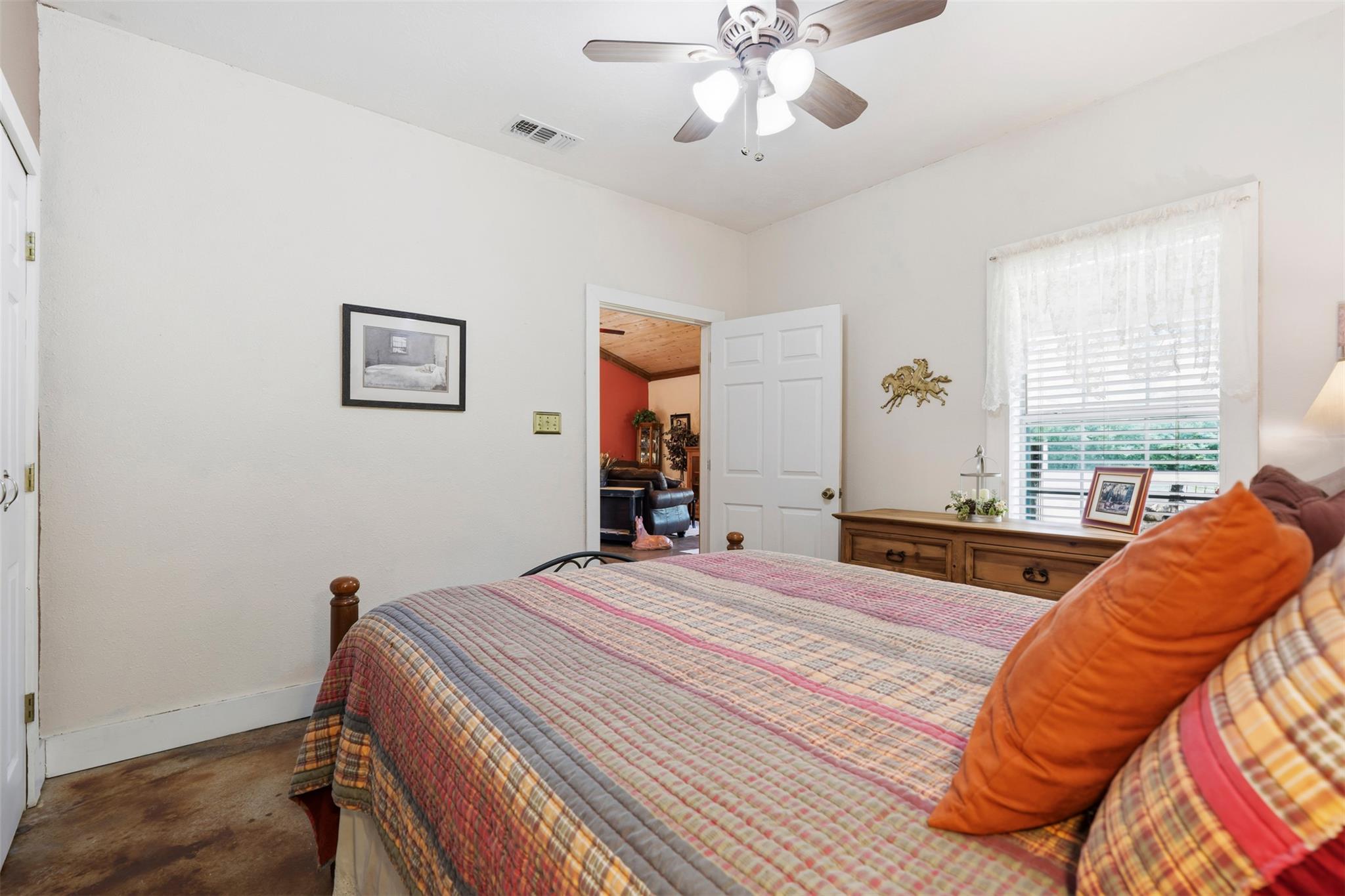 10996 CR 311, Rockdale, TX 76567