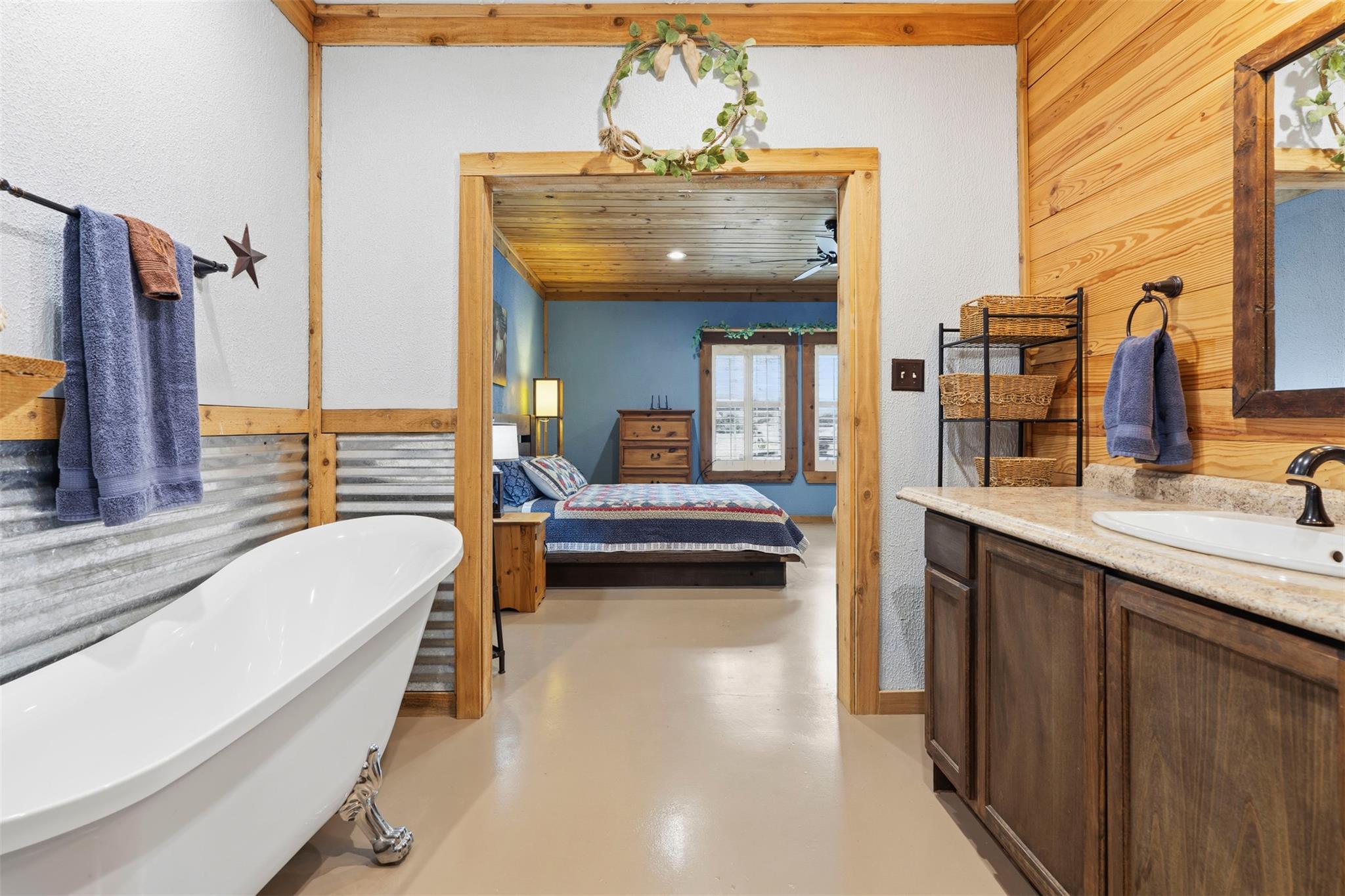 10996 CR 311, Rockdale, TX 76567